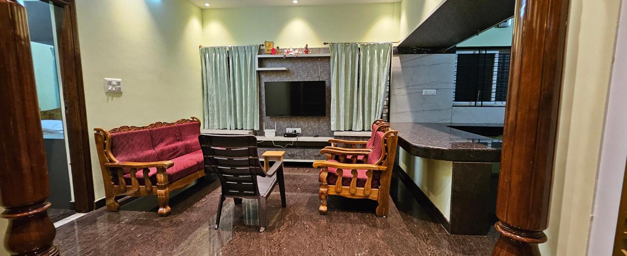 Riddhi Krish -premium Serviced Apartment *