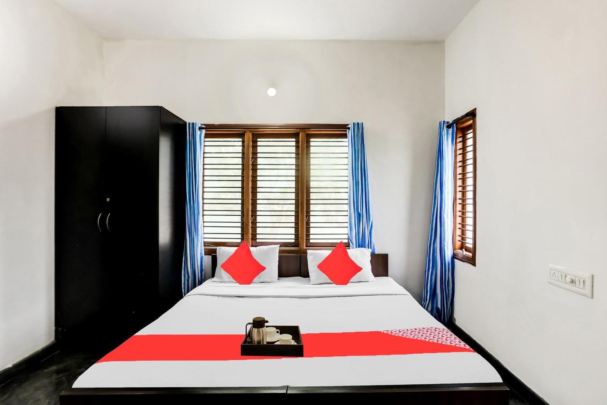 O Pool Hotel 3*