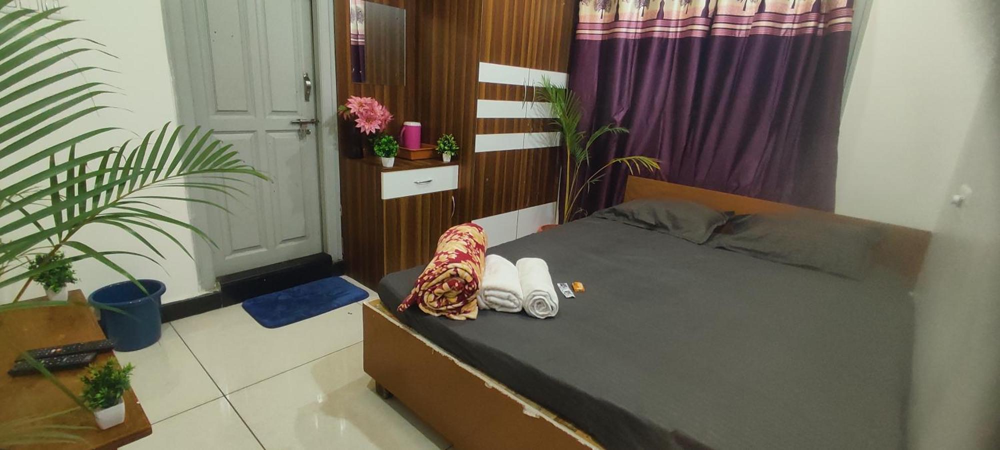 Adh Amilia Residency