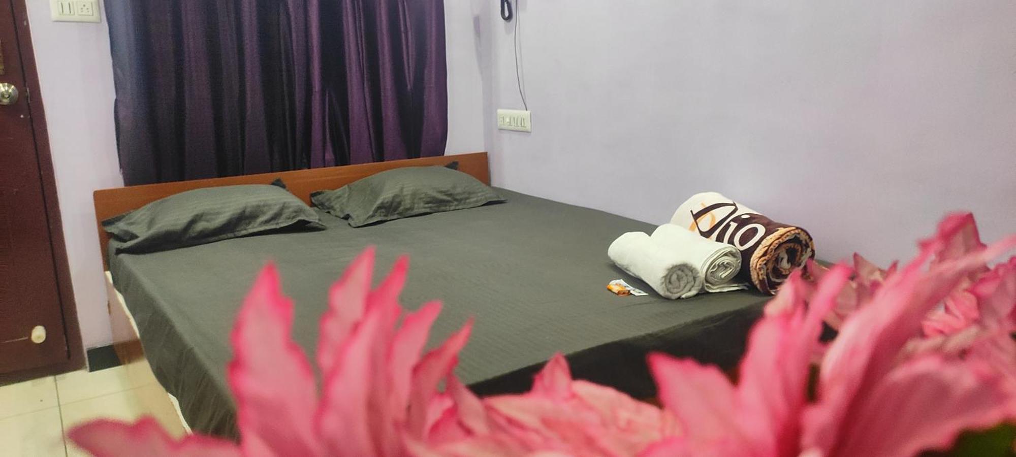 Adh Amilia Residency Homestay