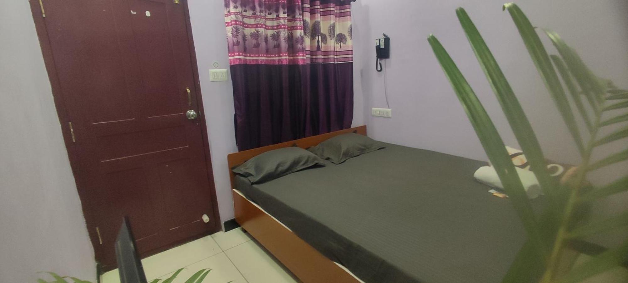 Adh Amilia Residency Homestay *