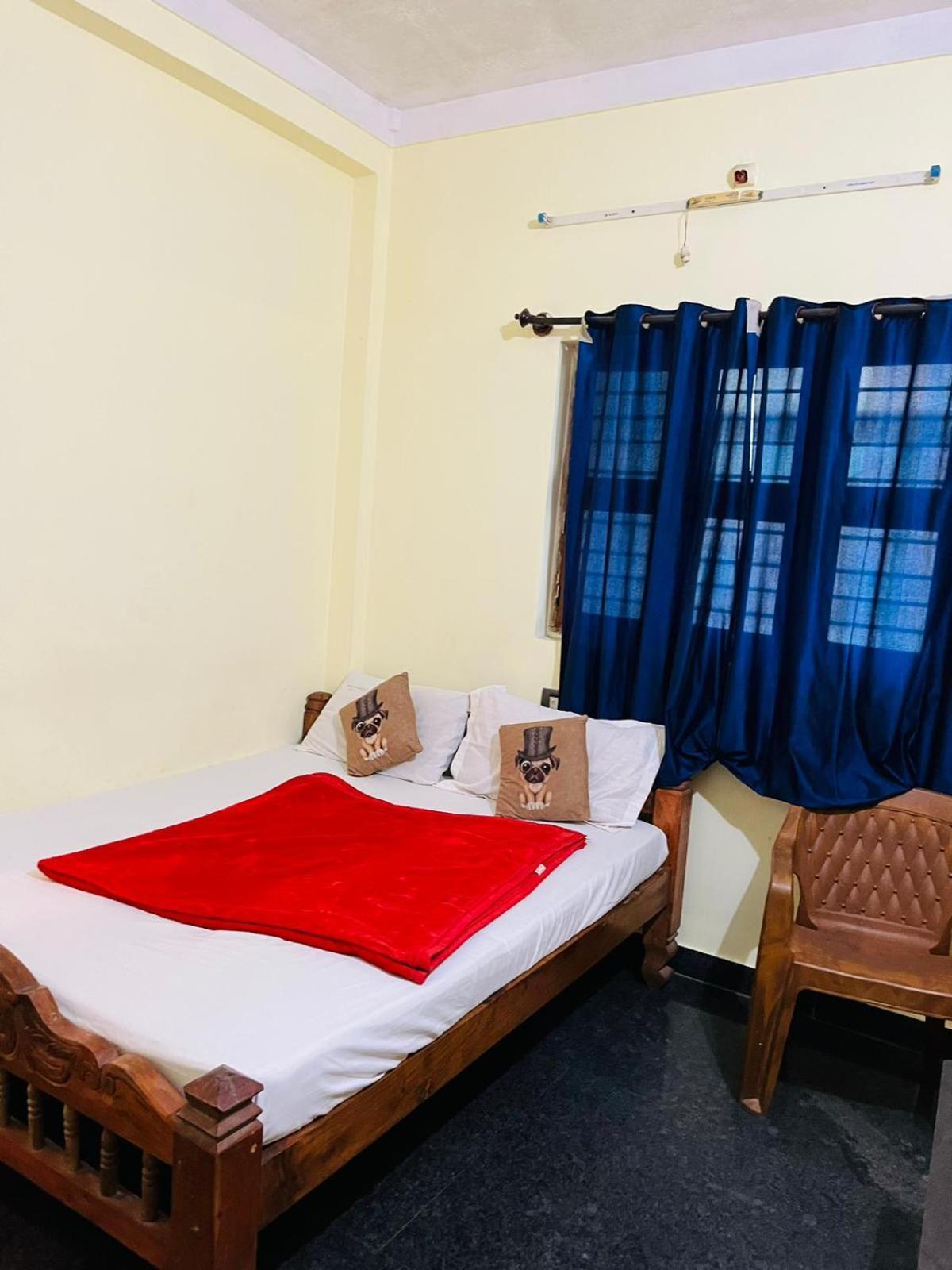 Hk Residency Guest house