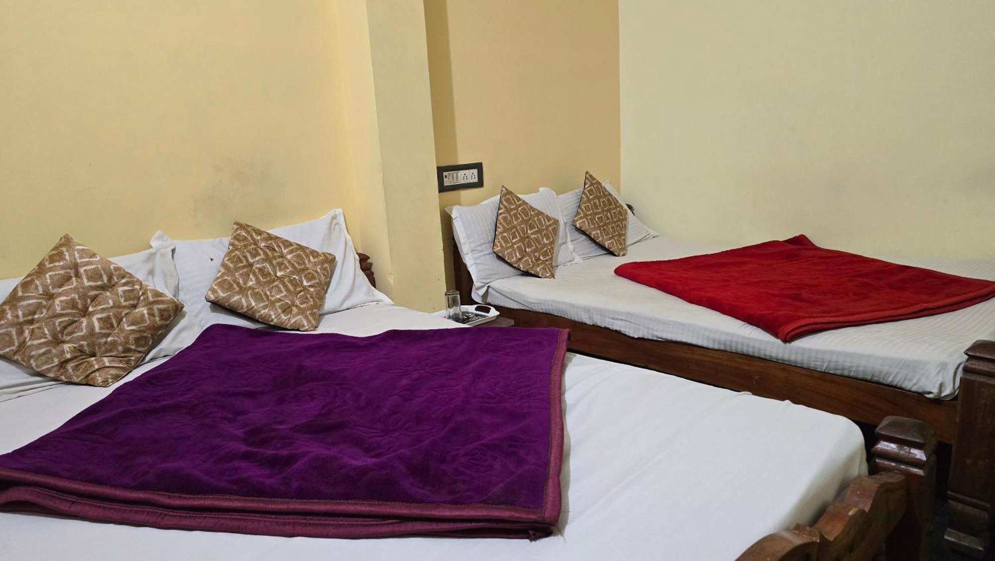Guest house Hk Residency *