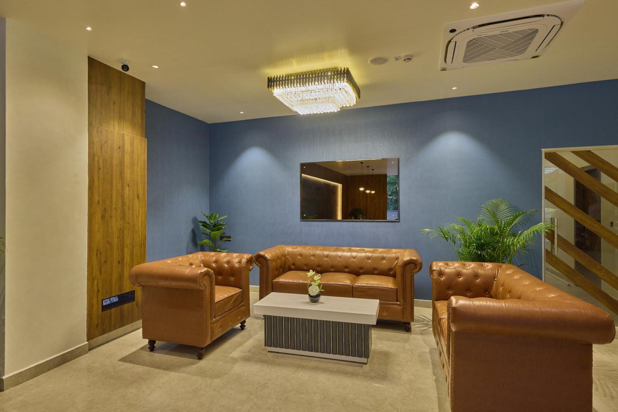 Grand Continent A Sarovar Portico Affiliate 3*