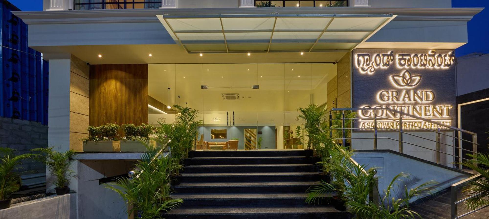 Hotel Grand Continent A Sarovar Portico Affiliate