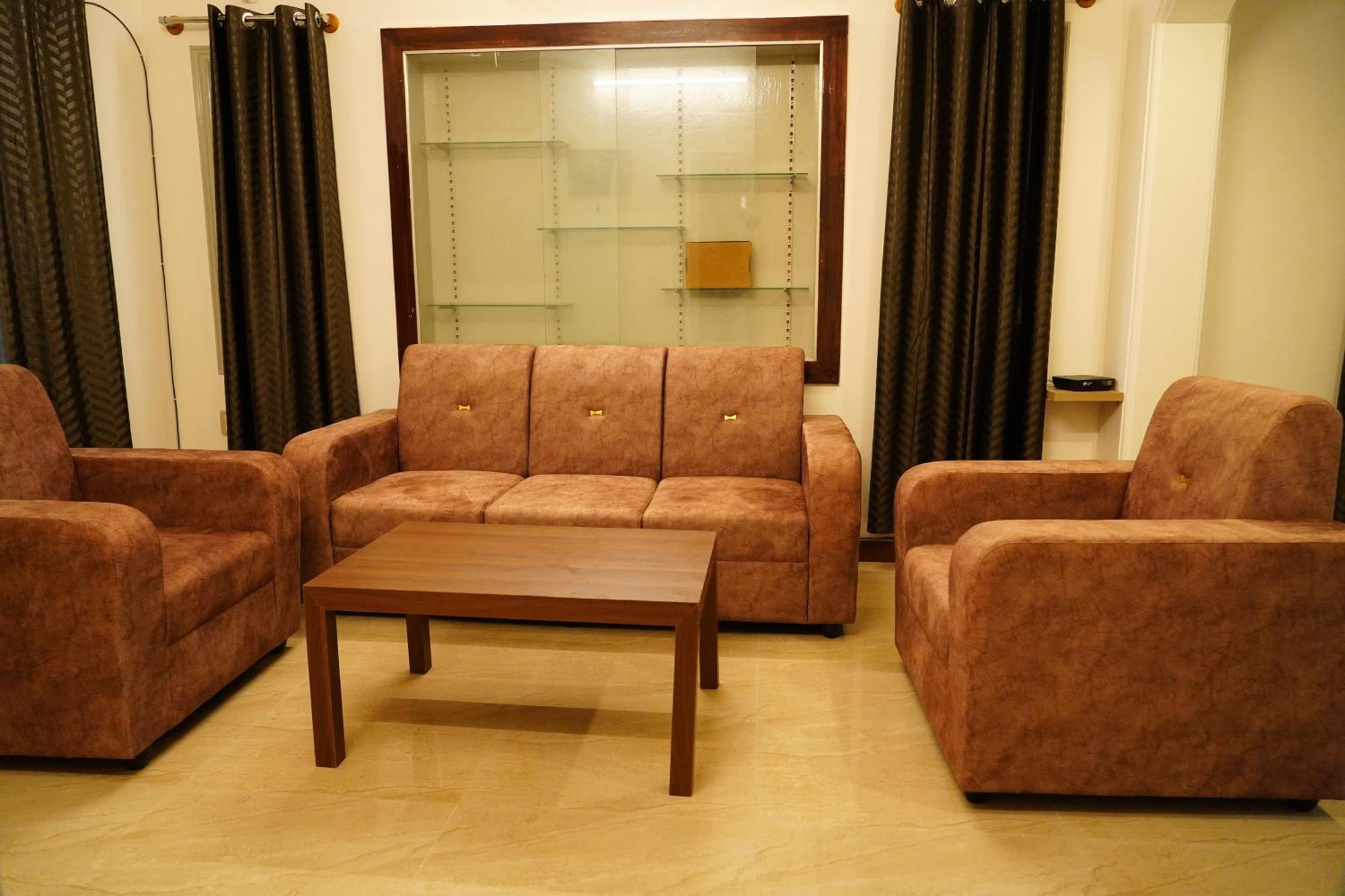 Meridian And Service Apartment Mysore