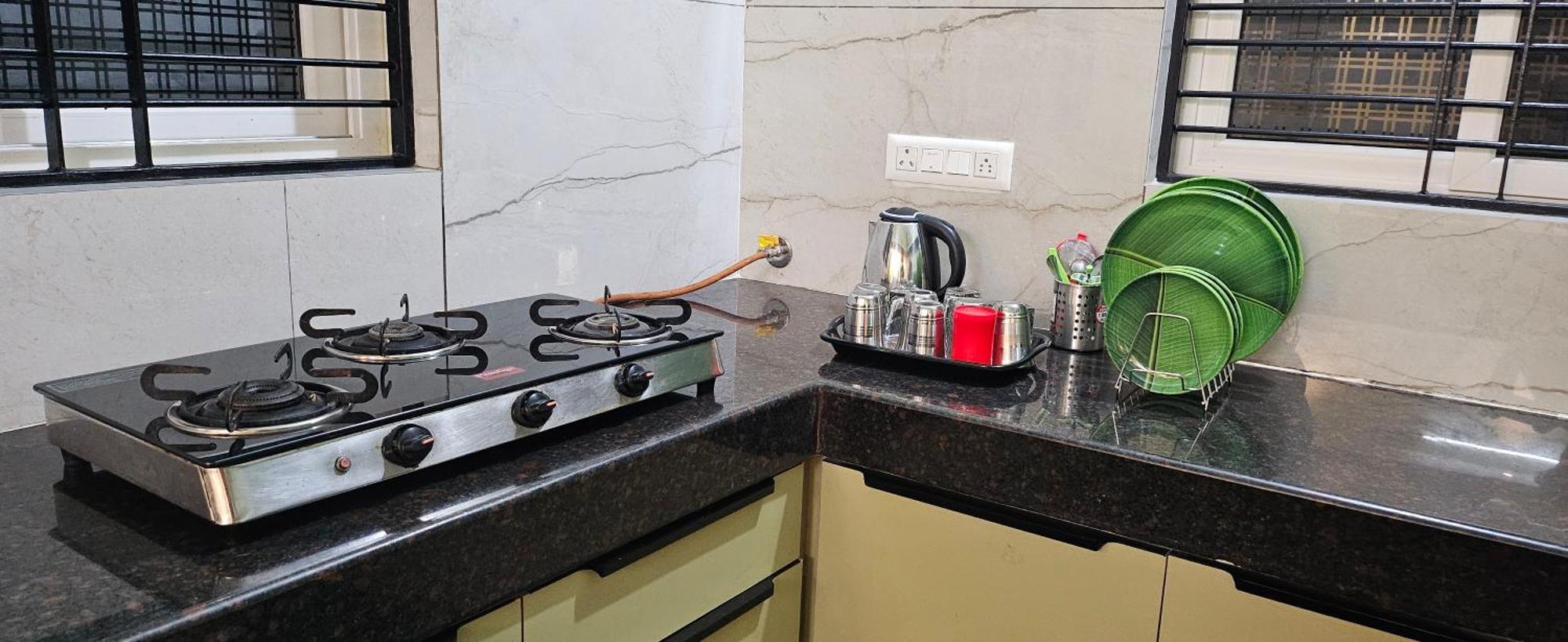 Apartment Ridhi Premium Service *