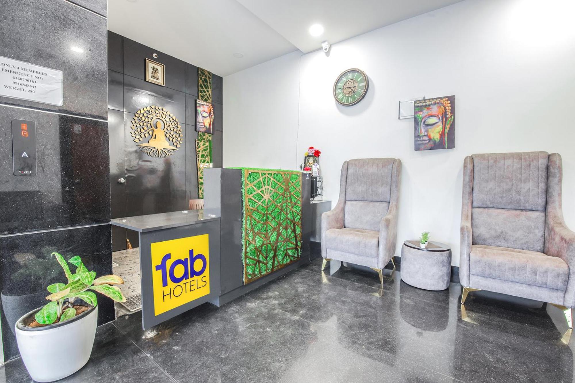Fabhotel Quince Elite Hotel