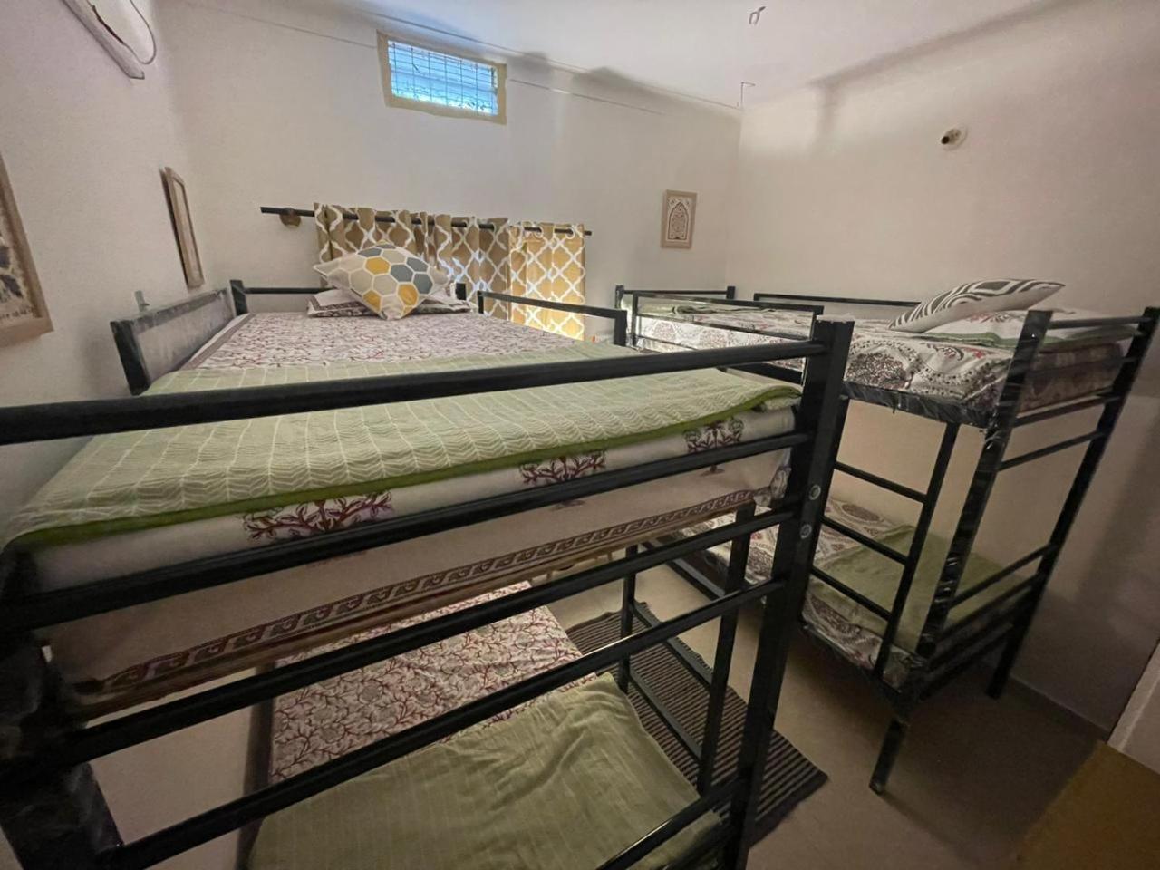 Neha's Hostel *
