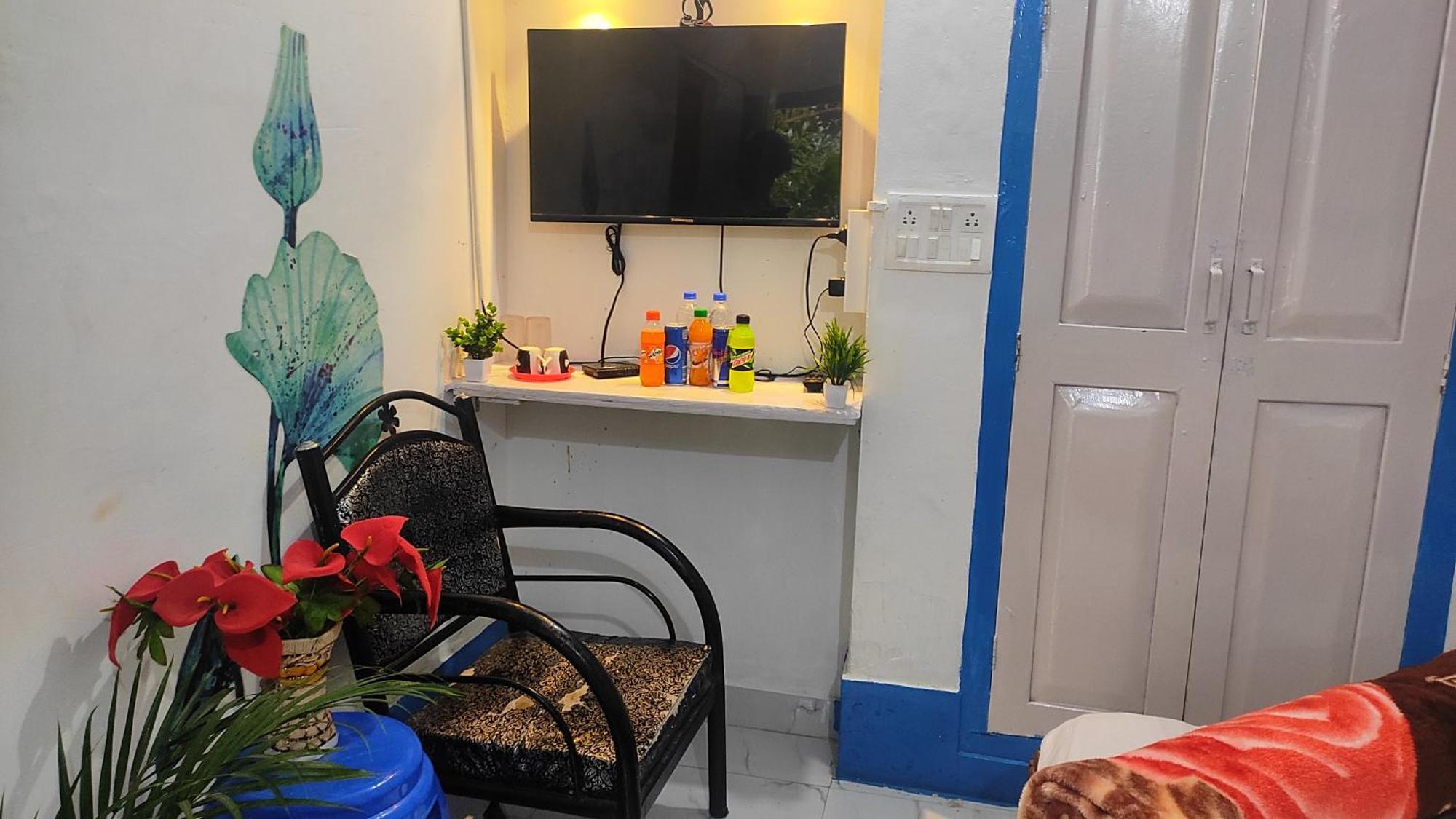 Adh Amilia Residency Homestay
