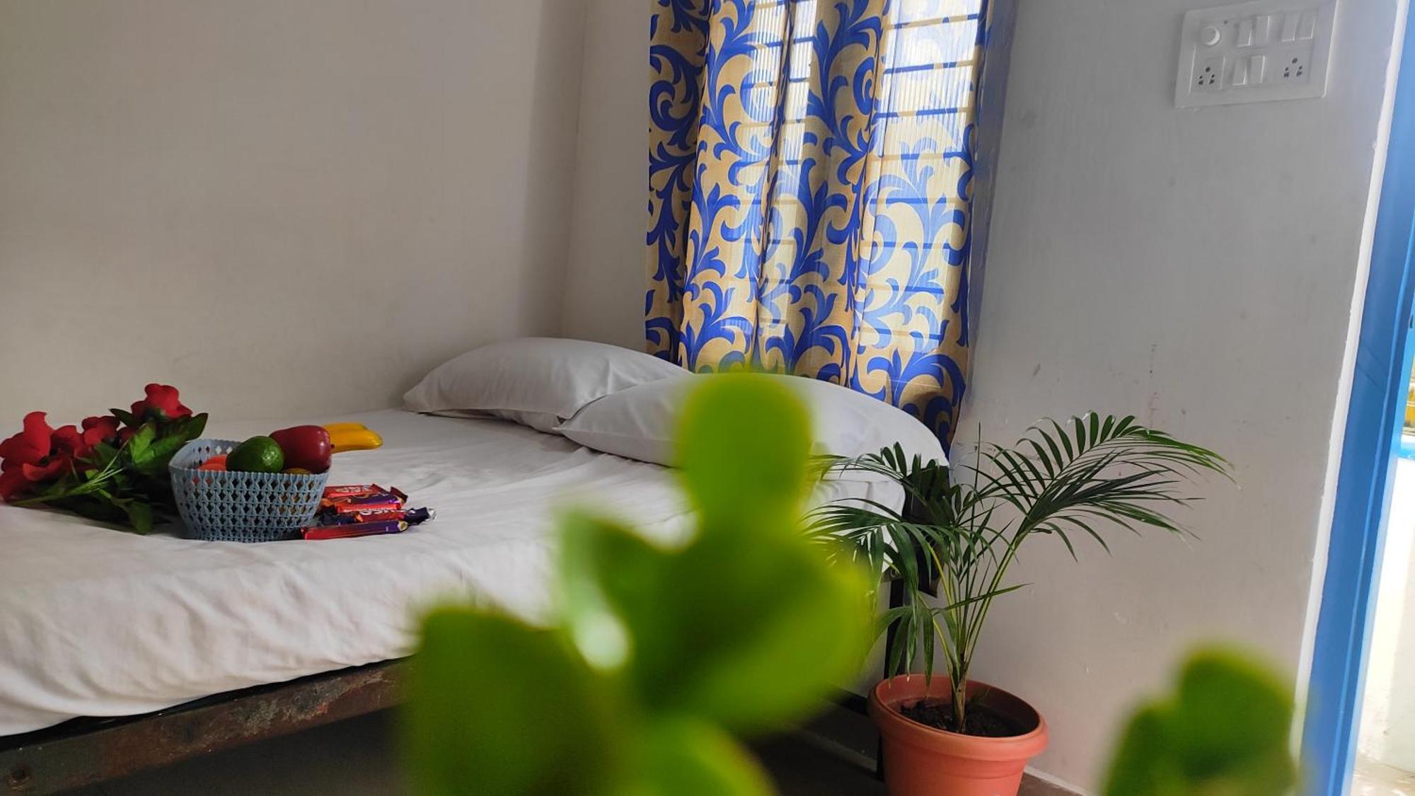 Adh Amilia Residency *