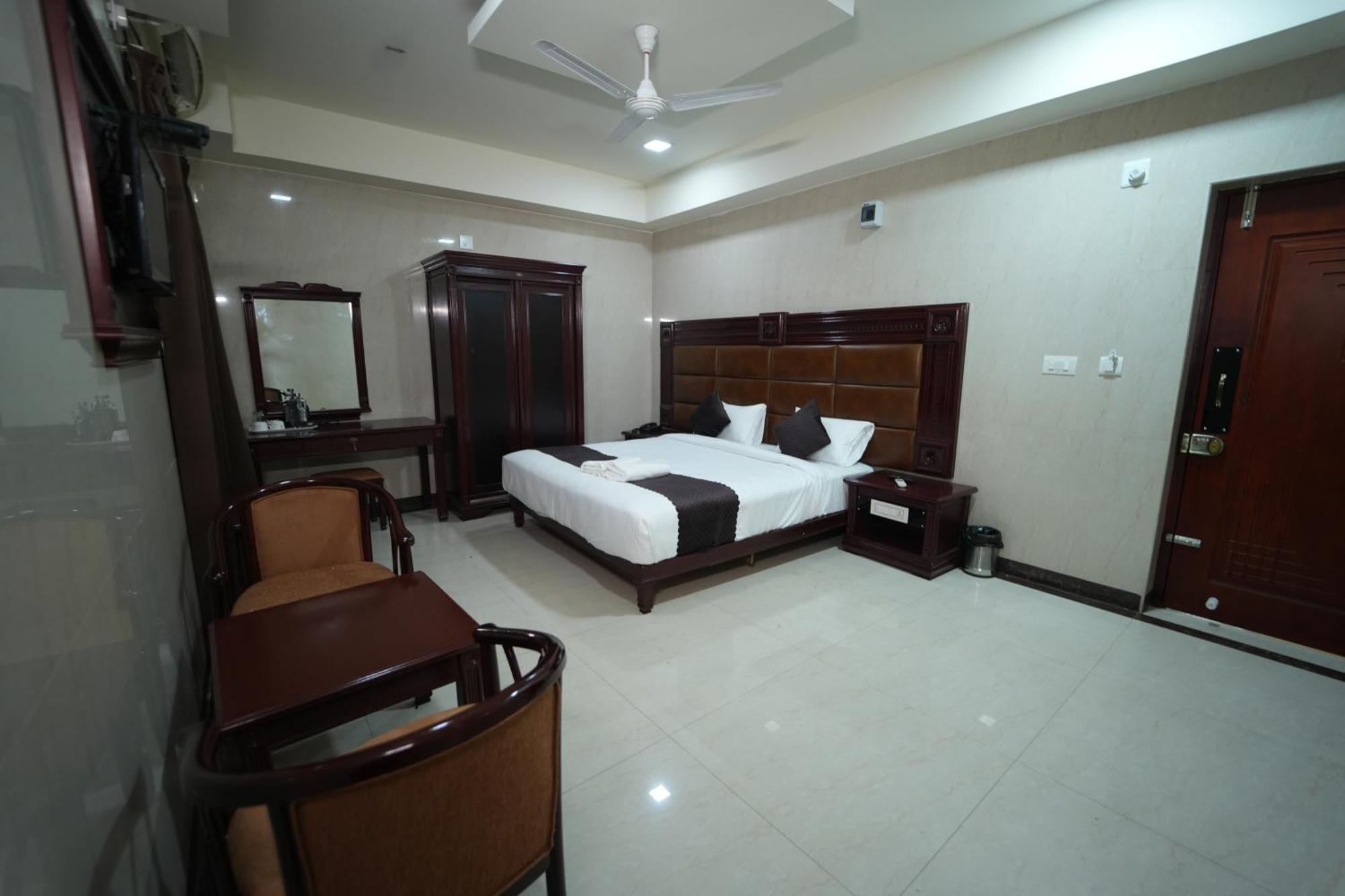 Mazus Urban Express Hotel