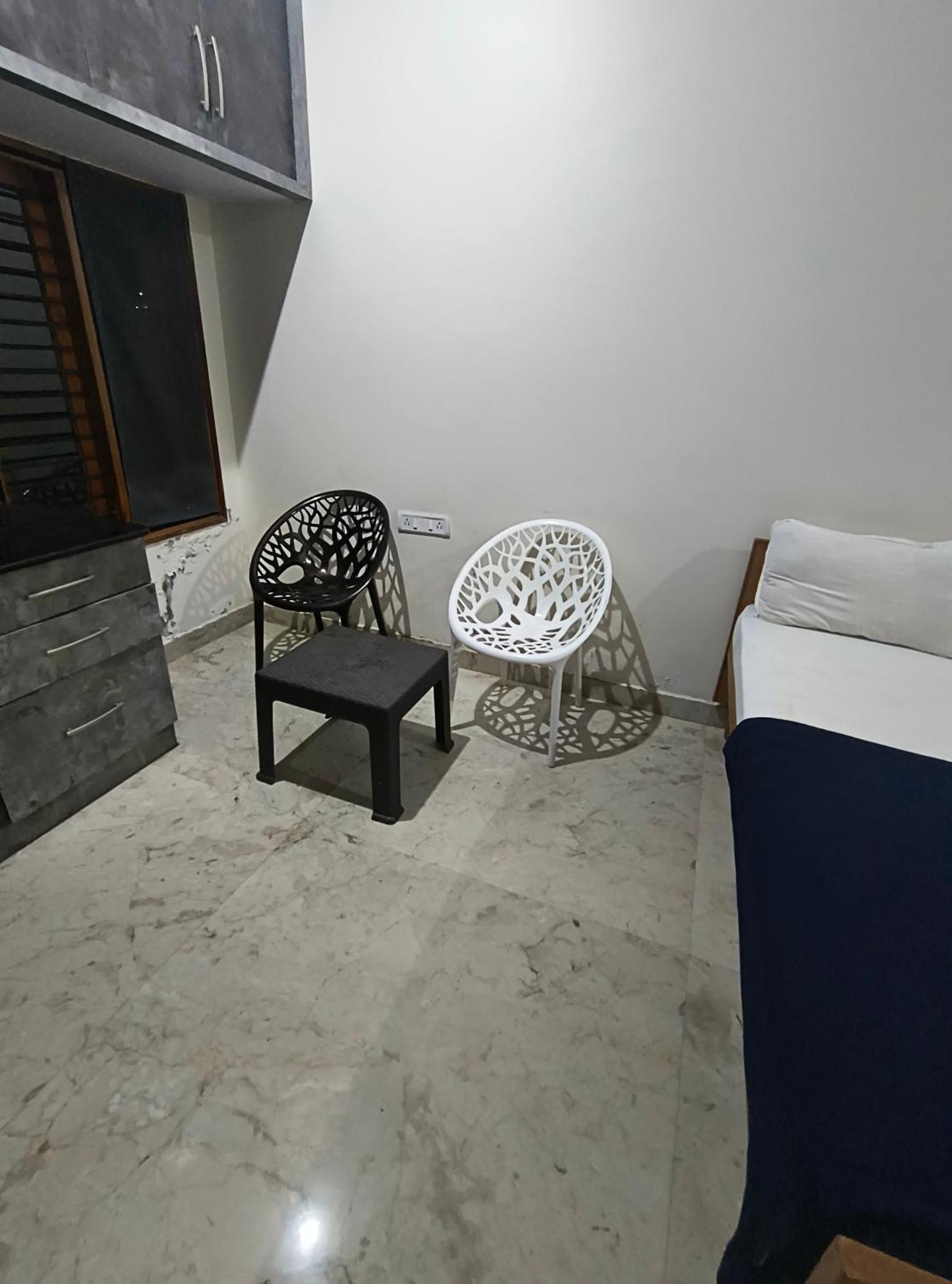 Villa Luxurious Farm House Bungalow Pool City Centre Mysore
