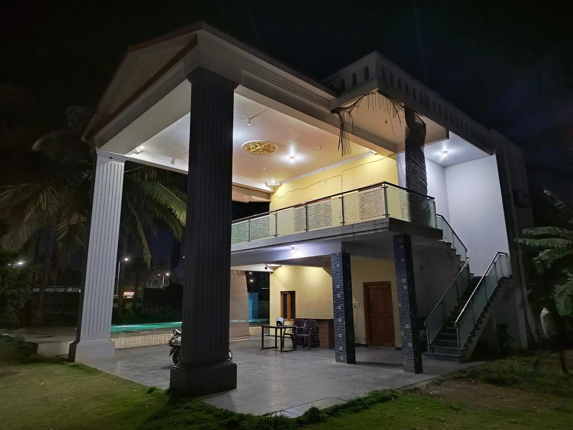 Luxurious Farm House Bungalow Pool City Centre * Mysore