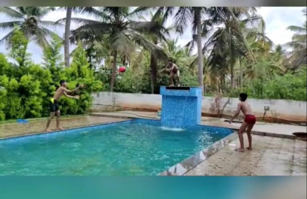 Luxurious Farm House Bungalow Pool City Centre Mysore