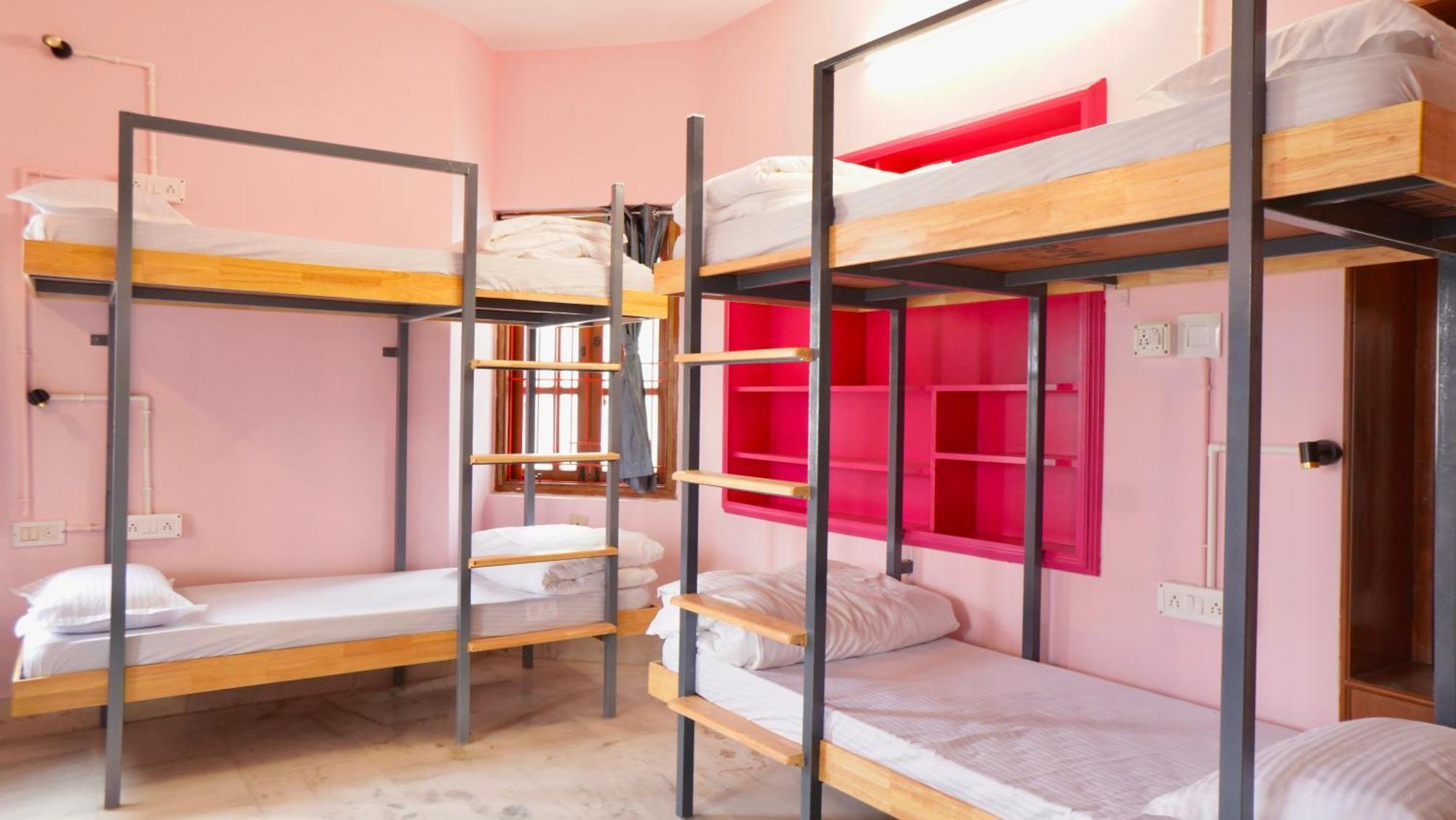 Roambay - Gokulam Hostel