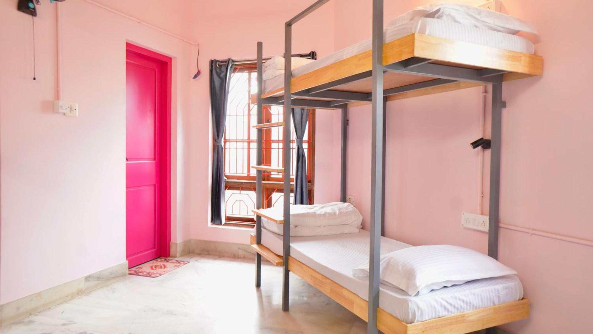 Hostel Roambay - Gokulam