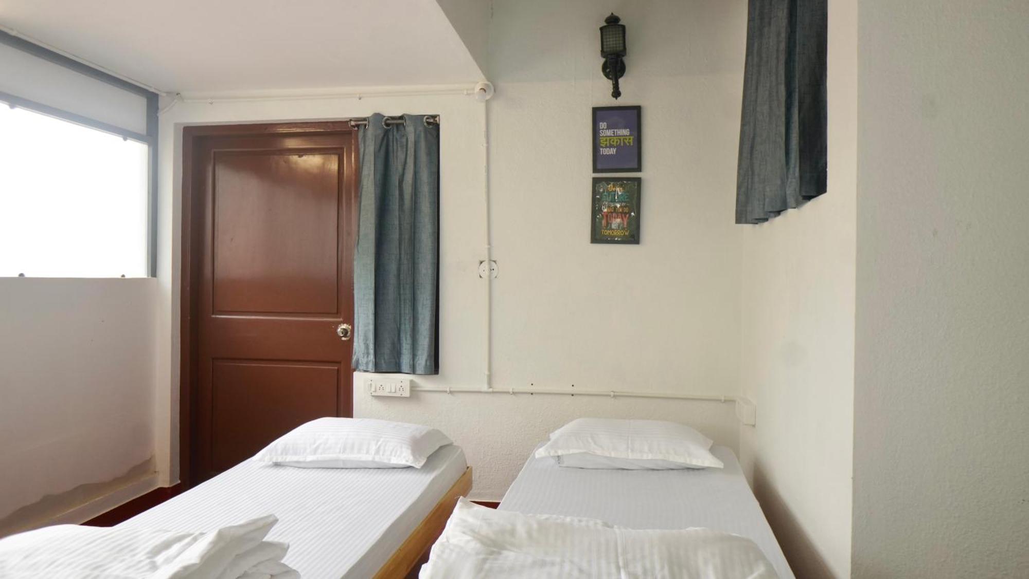 Roambay - Gokulam Hostel