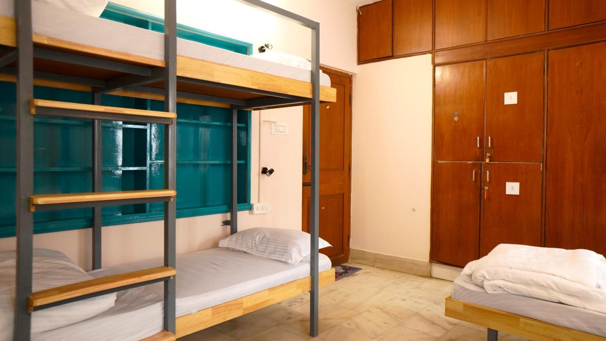 Roambay - Gokulam Hostel Mysore