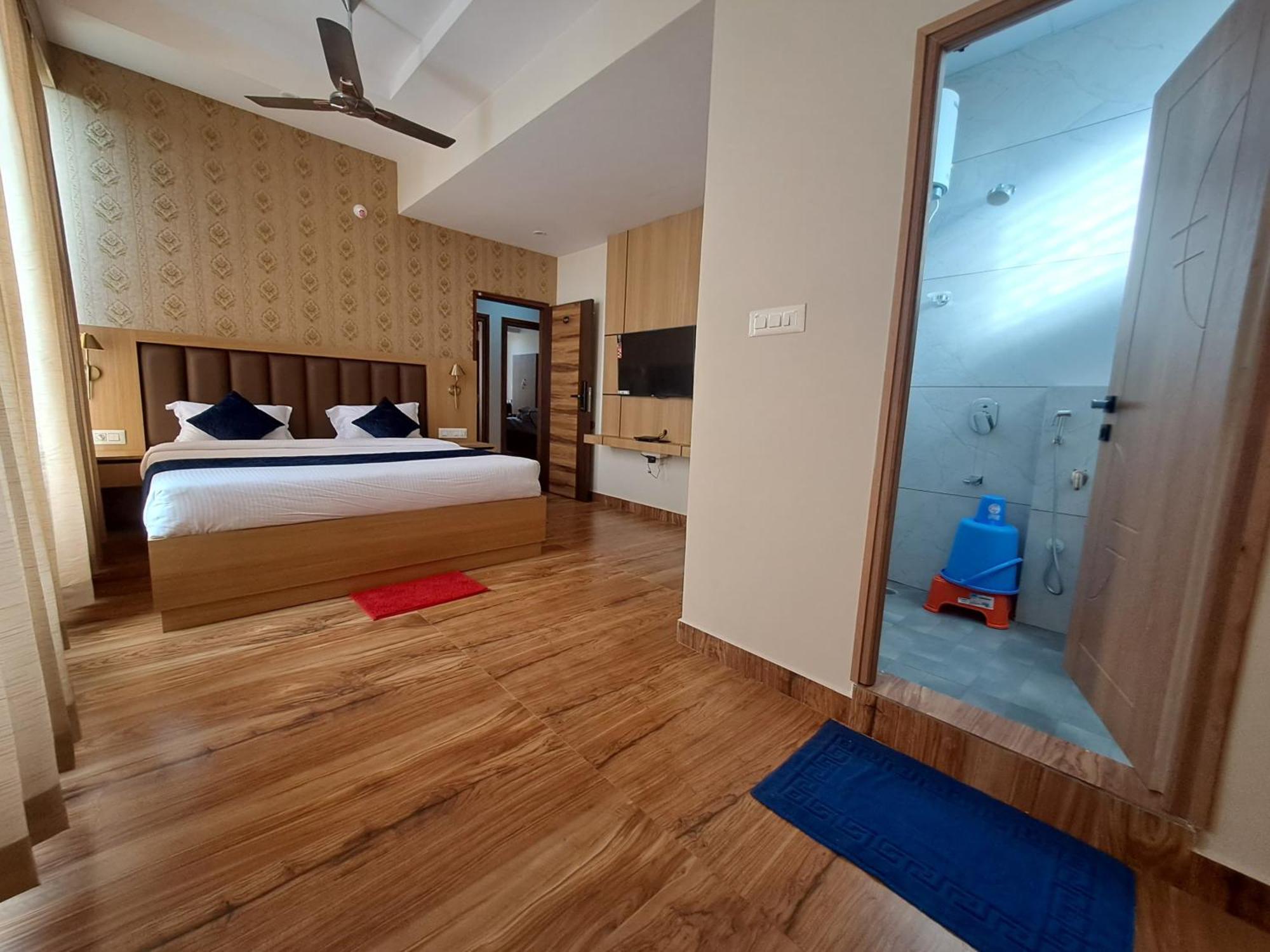 Sky Hotel Mysore