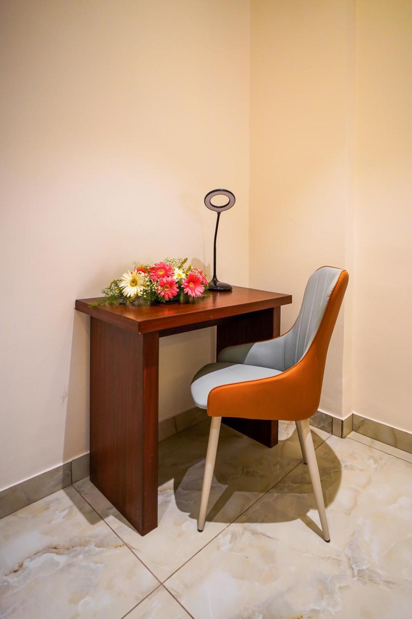 Yathin Hotel 4*