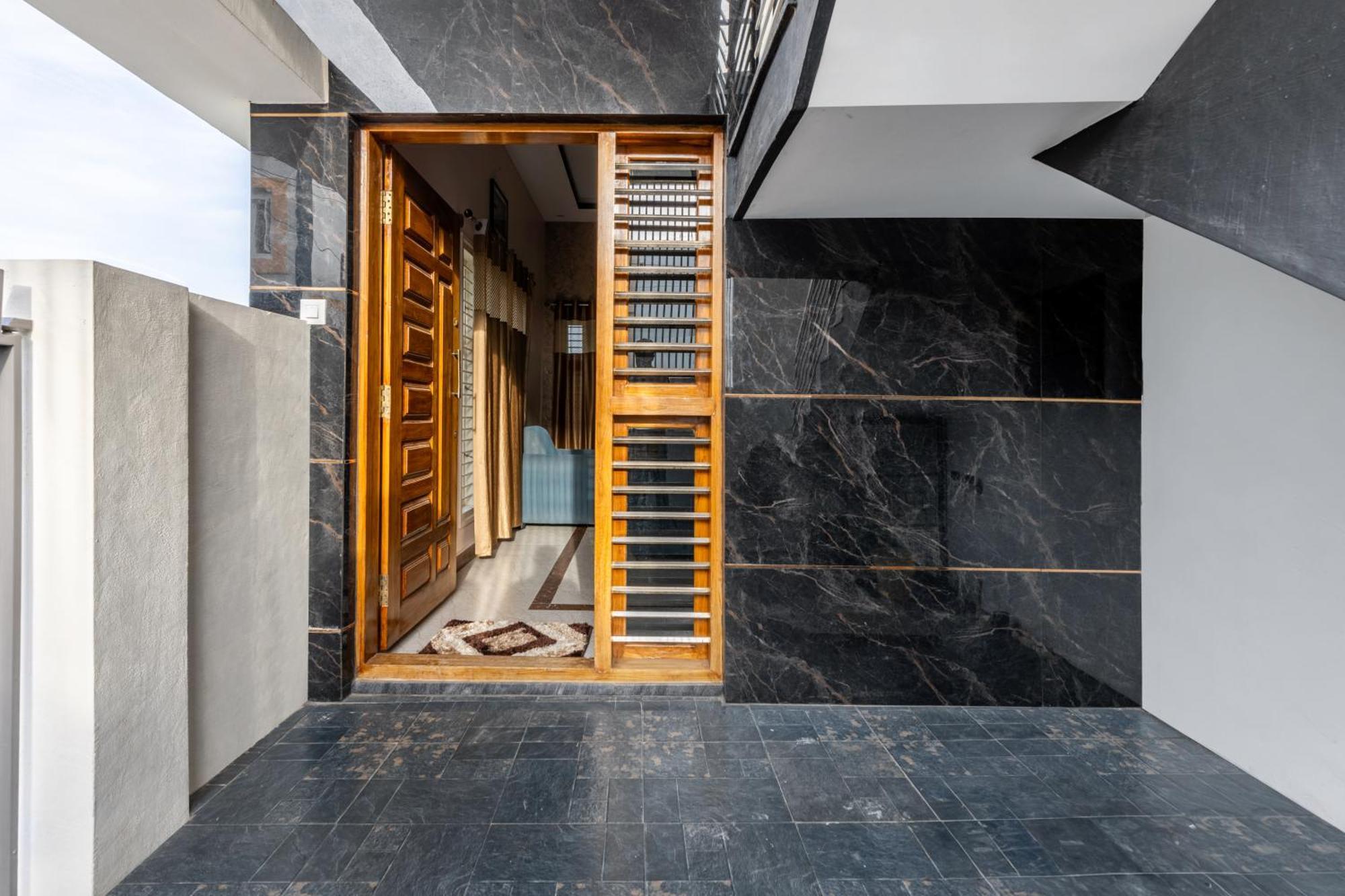 Brickmarks Service 3* Mysore