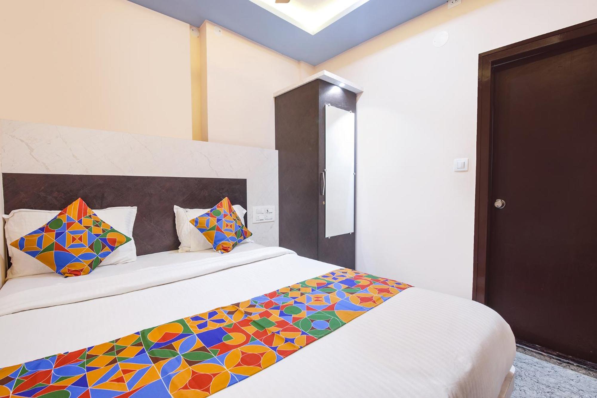Fabexpress Heaven Hotel