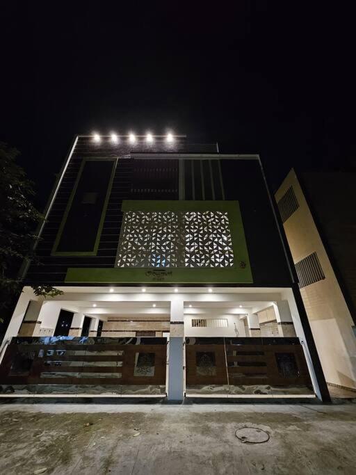 Bricknest Hillview