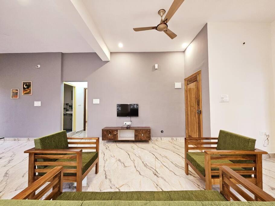 Bricknest Hillview * Mysore