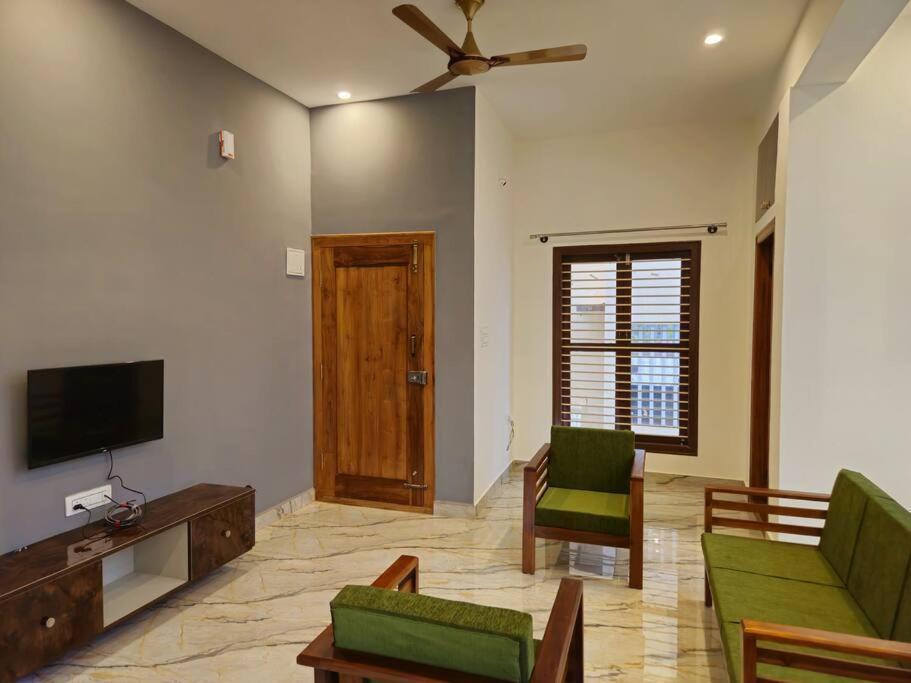 Bricknest Hillview * Mysore