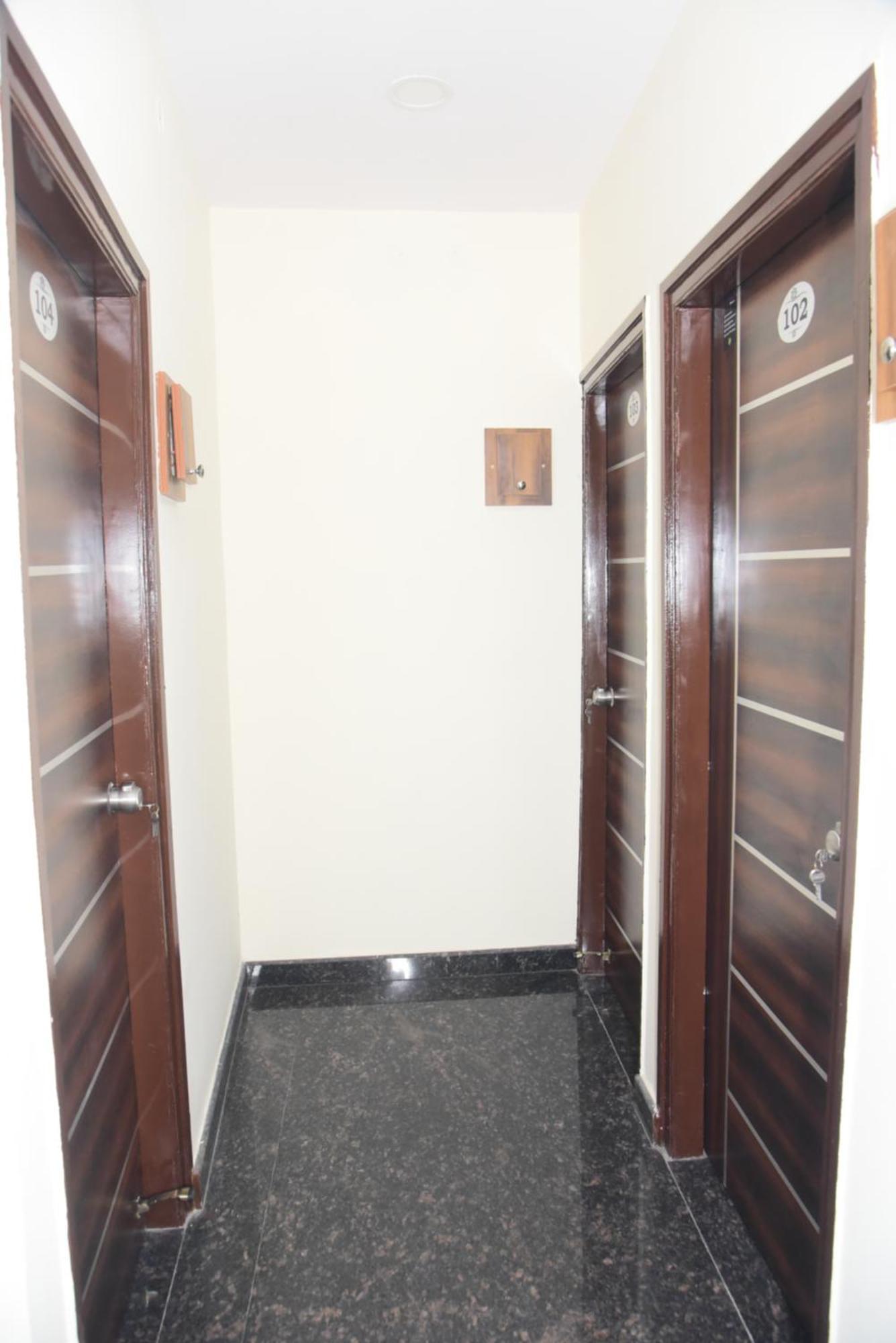 Address Residency 2* Mysore