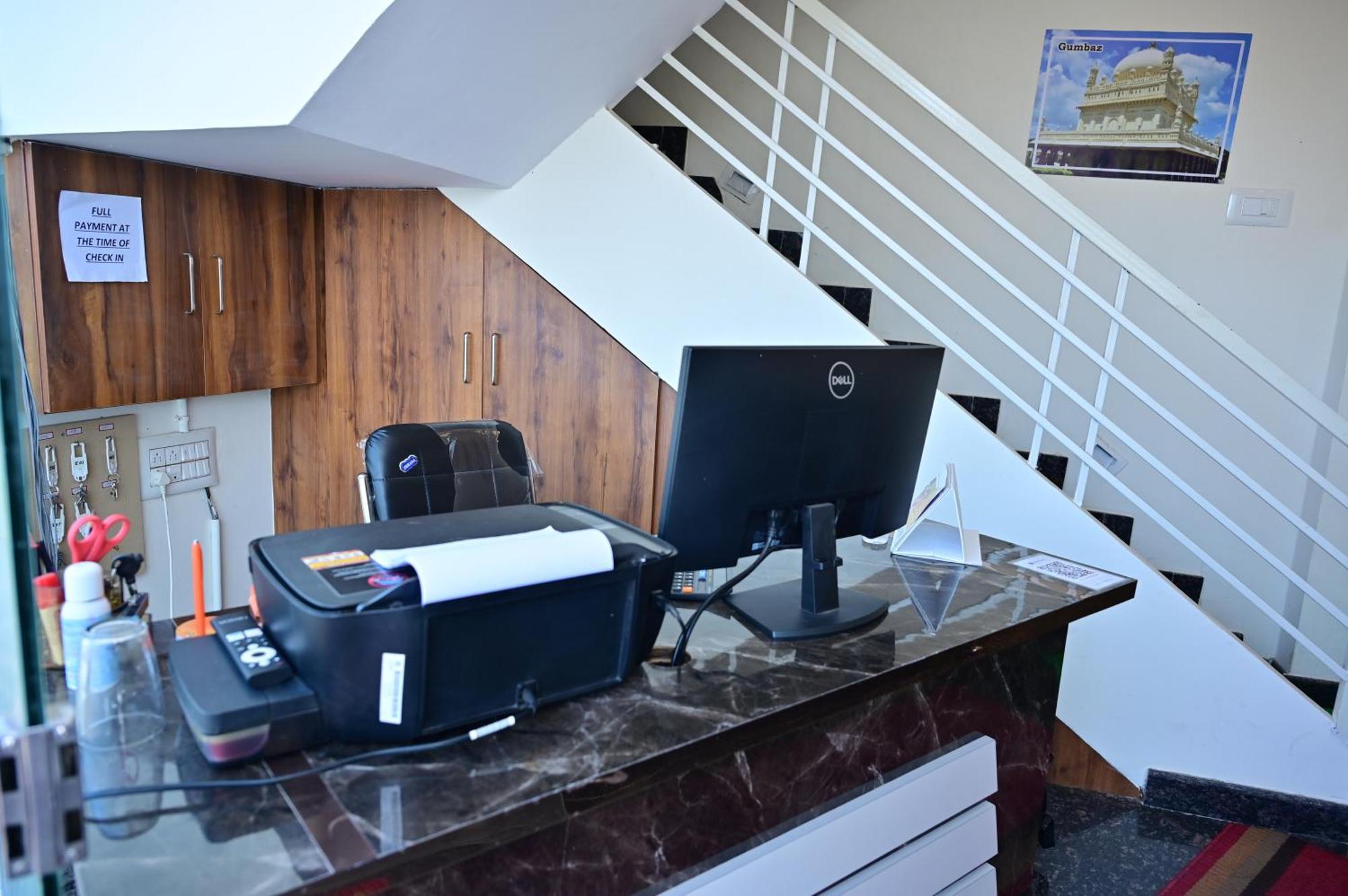 Hotel Address Residency