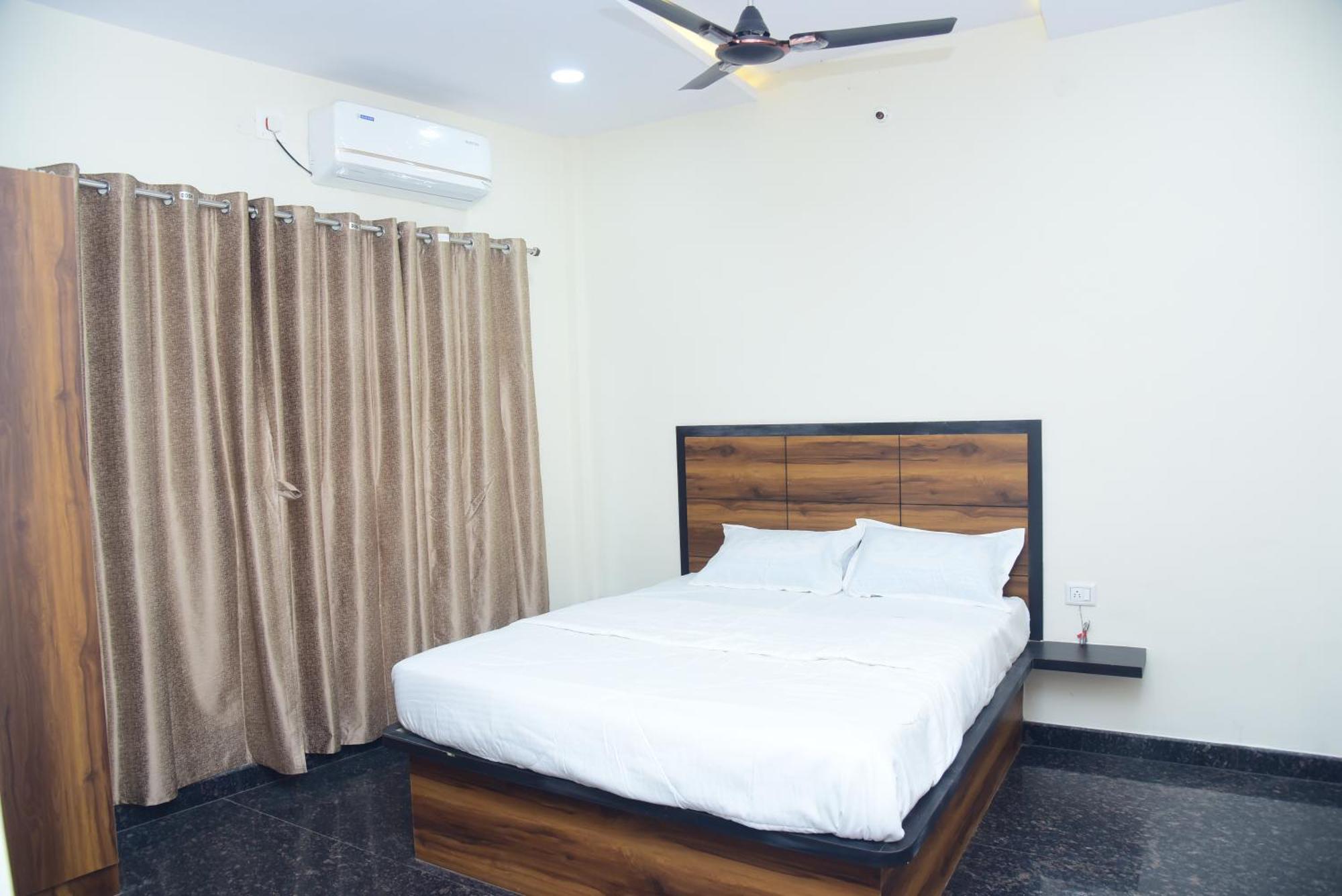 Address Residency 2* Mysore