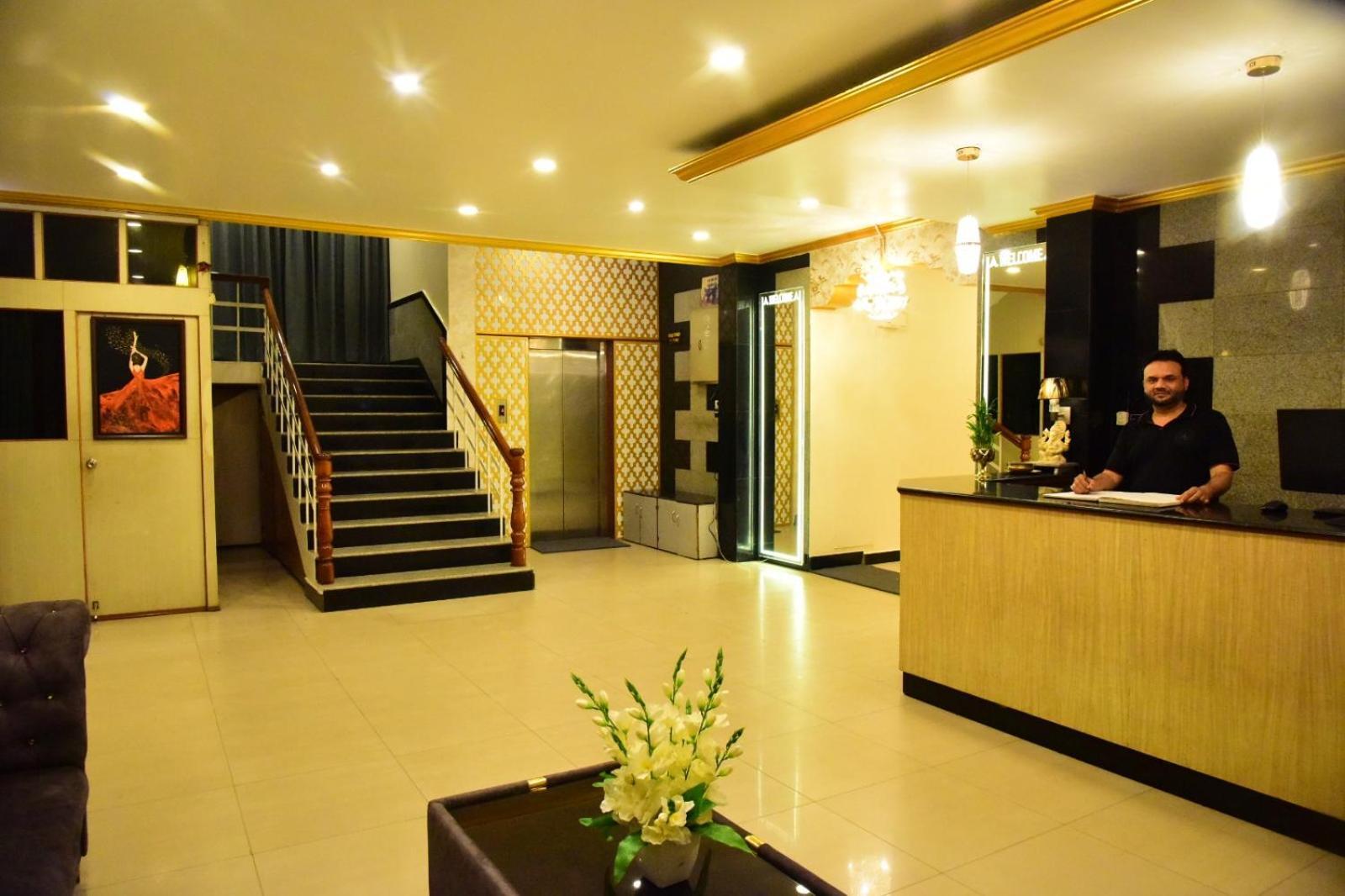 Hotel Rajalakshmi Comforts Mysore