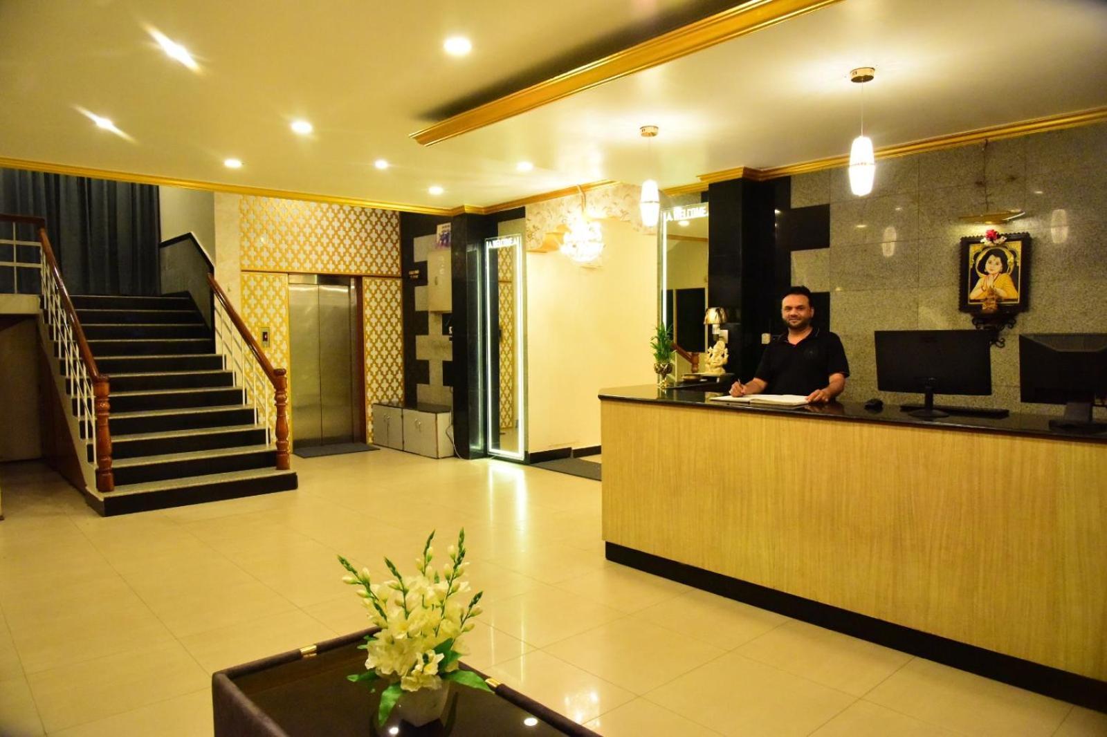 Rajalakshmi Comforts Hotel Mysore