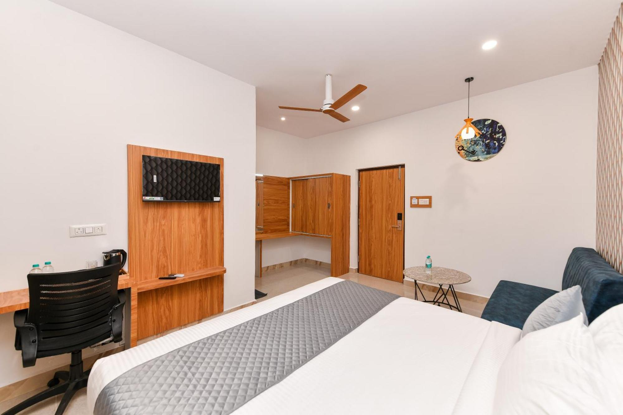 Shine International Hotel Mysore