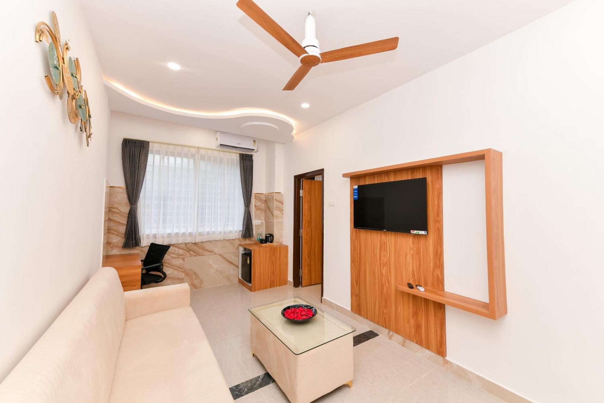 Shine International Hotel Mysore