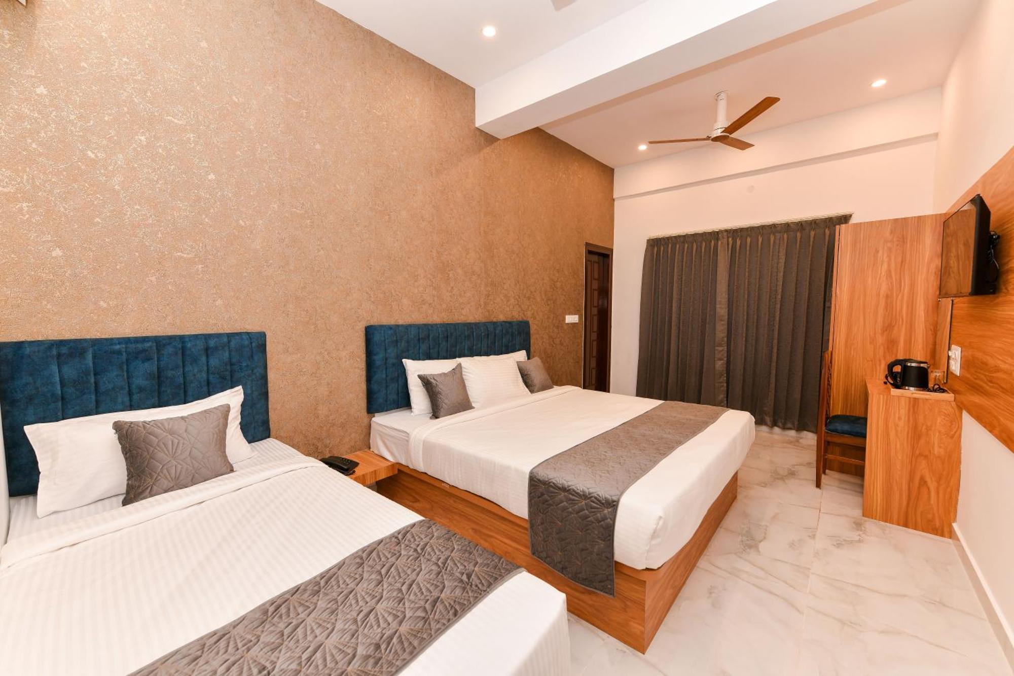 Shine International Hotel