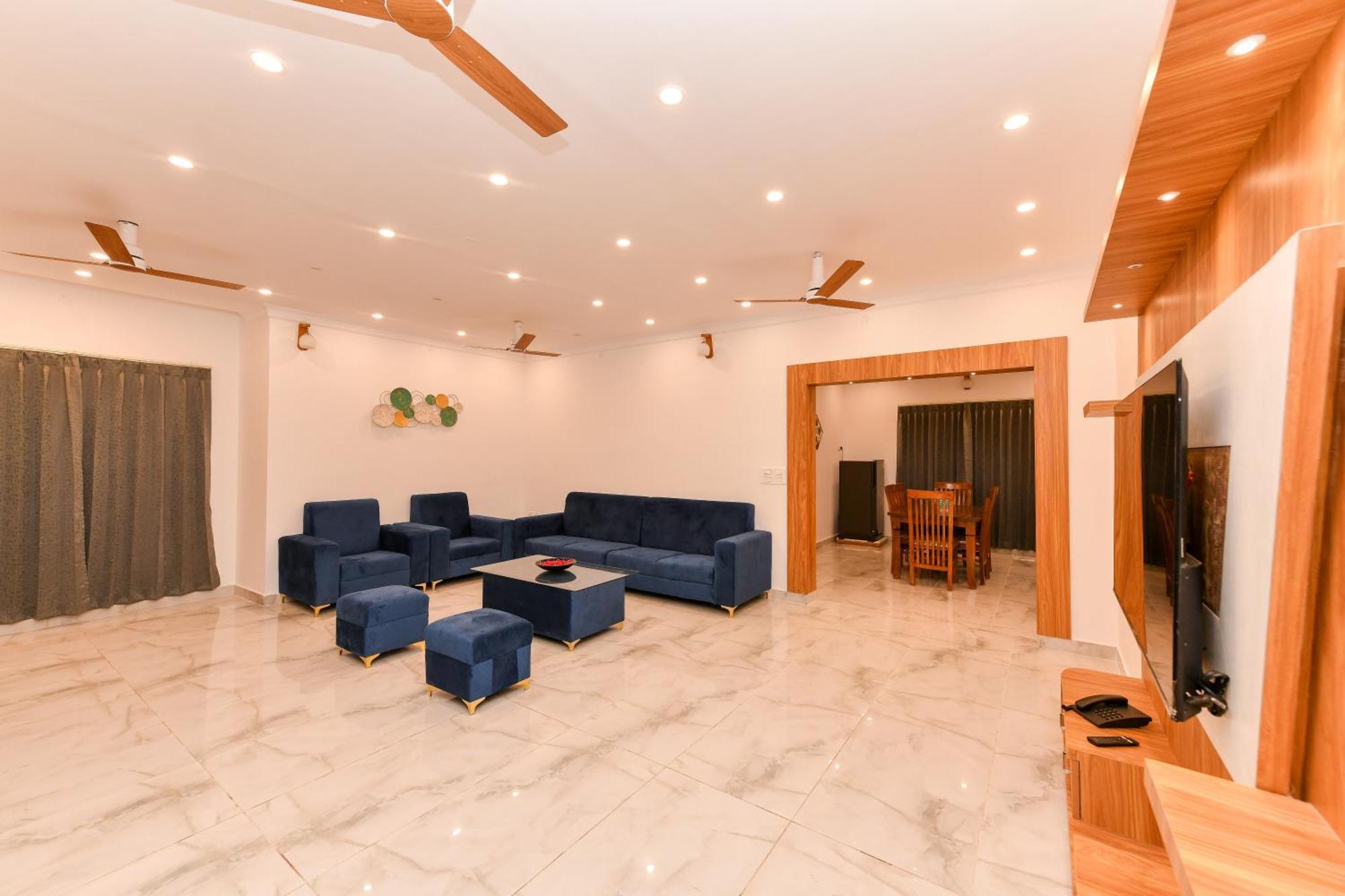 Hotel Shine International Mysore