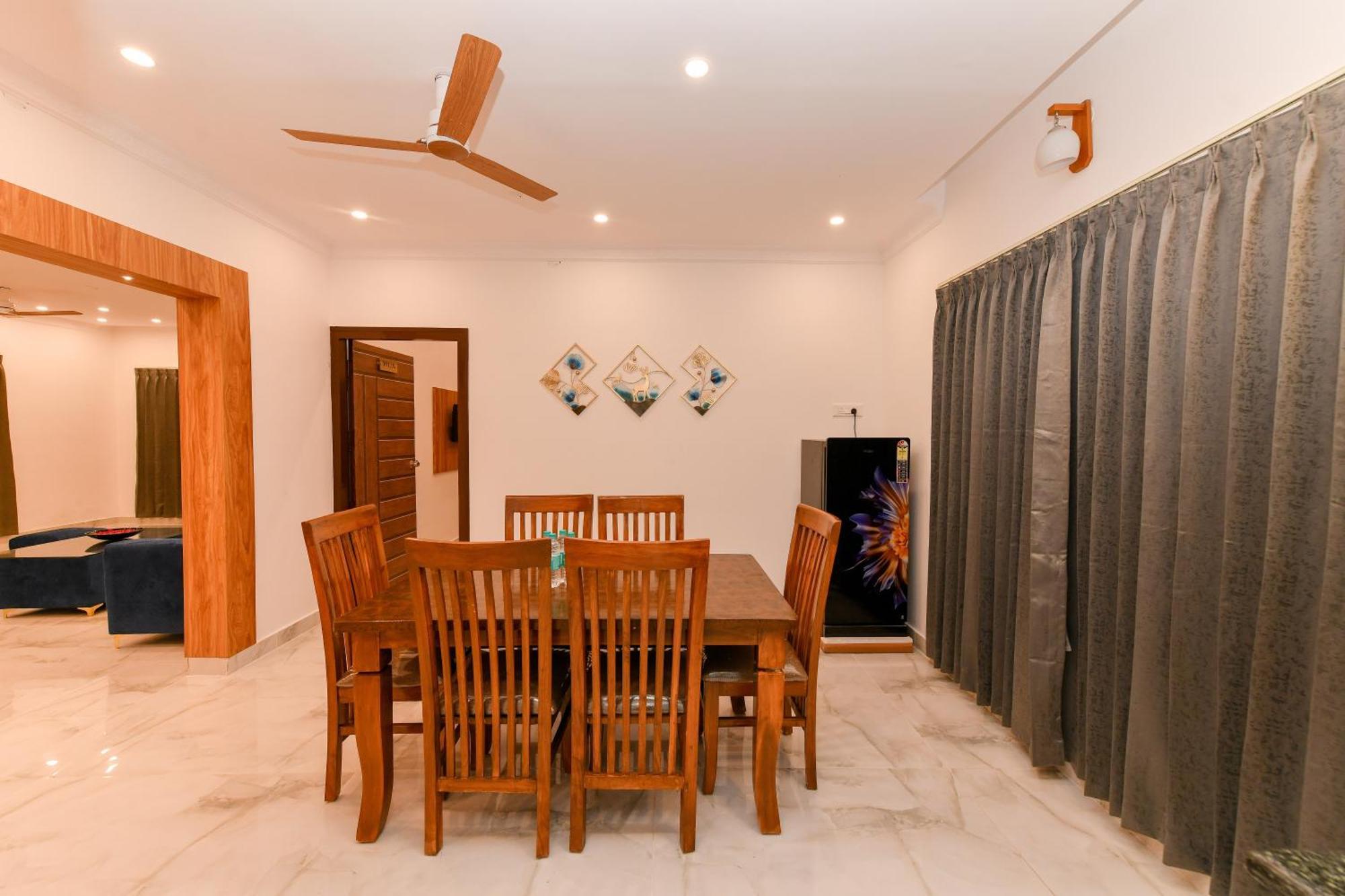 Hotel Shine International
