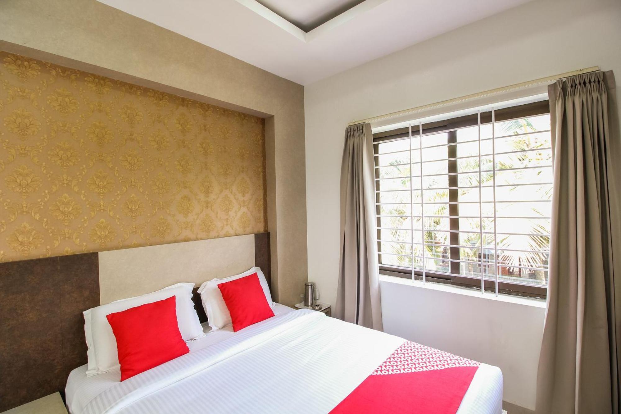 O Eagle Fantasy Hotel 2*