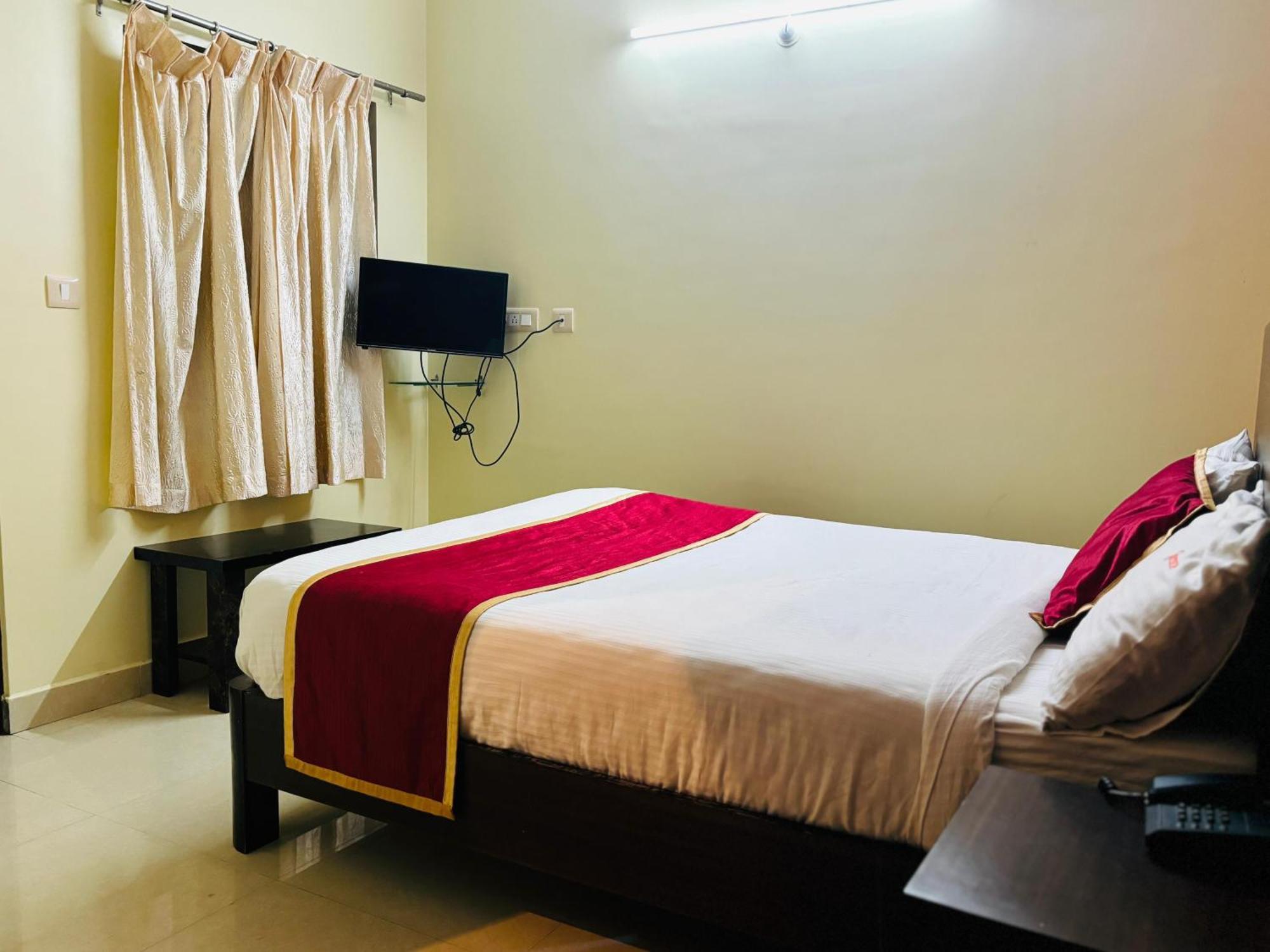 Avini Hotel Mysore