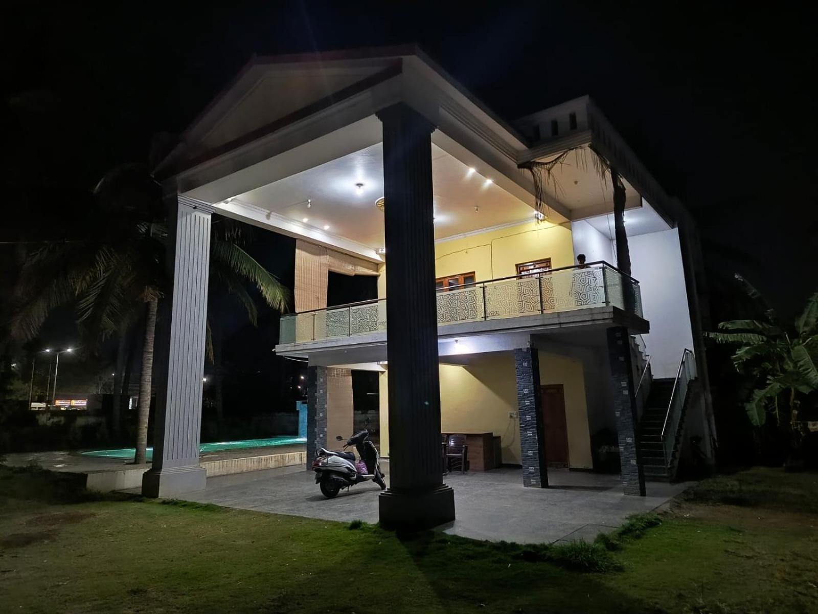 Farm stay Bunglow With Pool Mysore