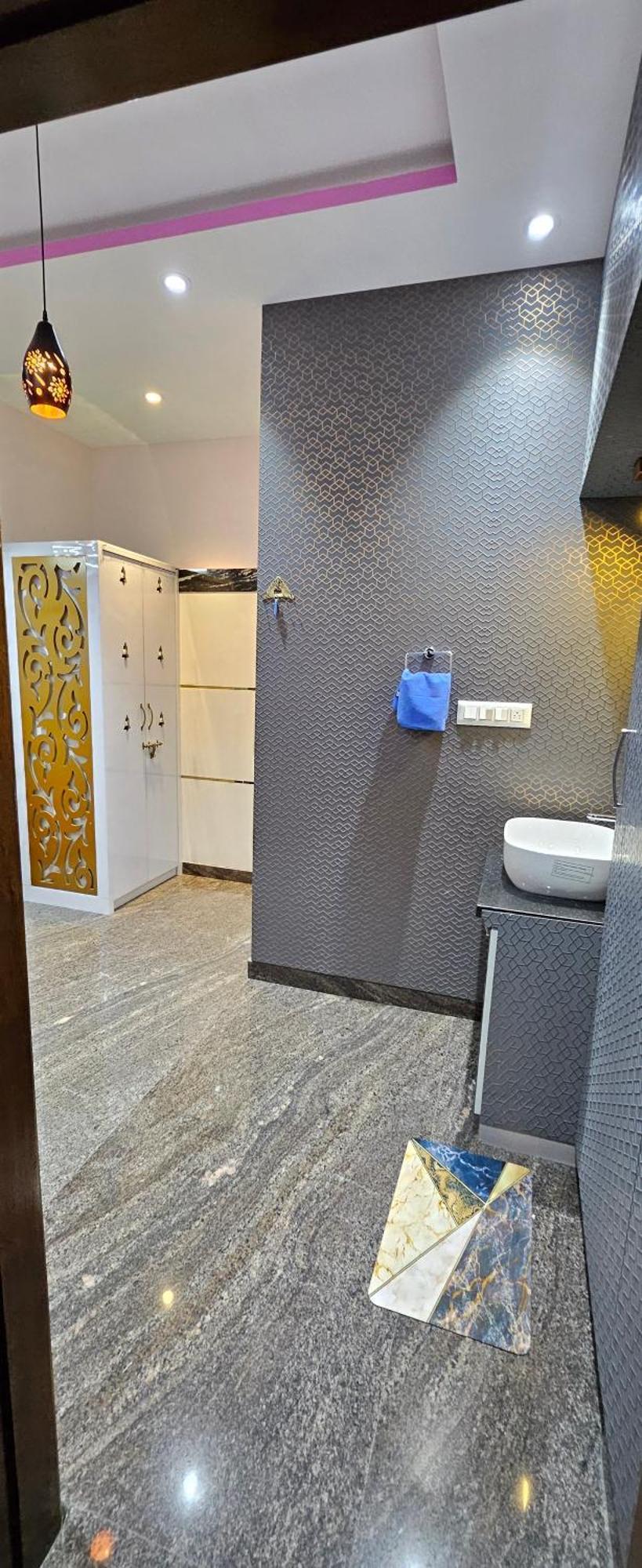 Krish Premium Service Apartment *