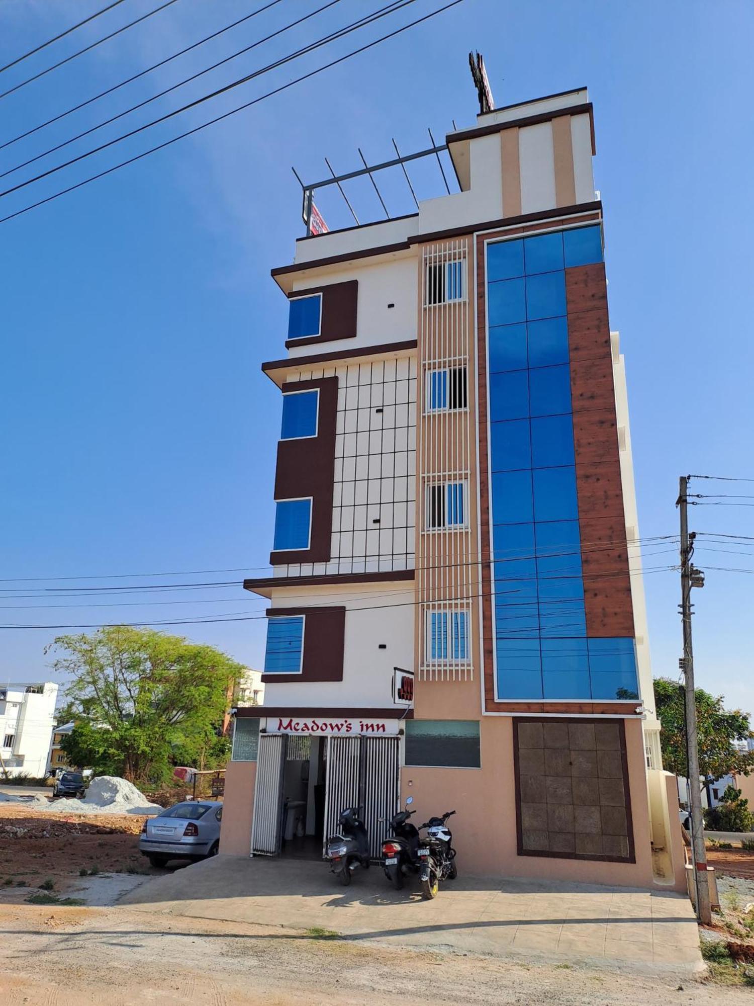 Hotel Meadows 3*