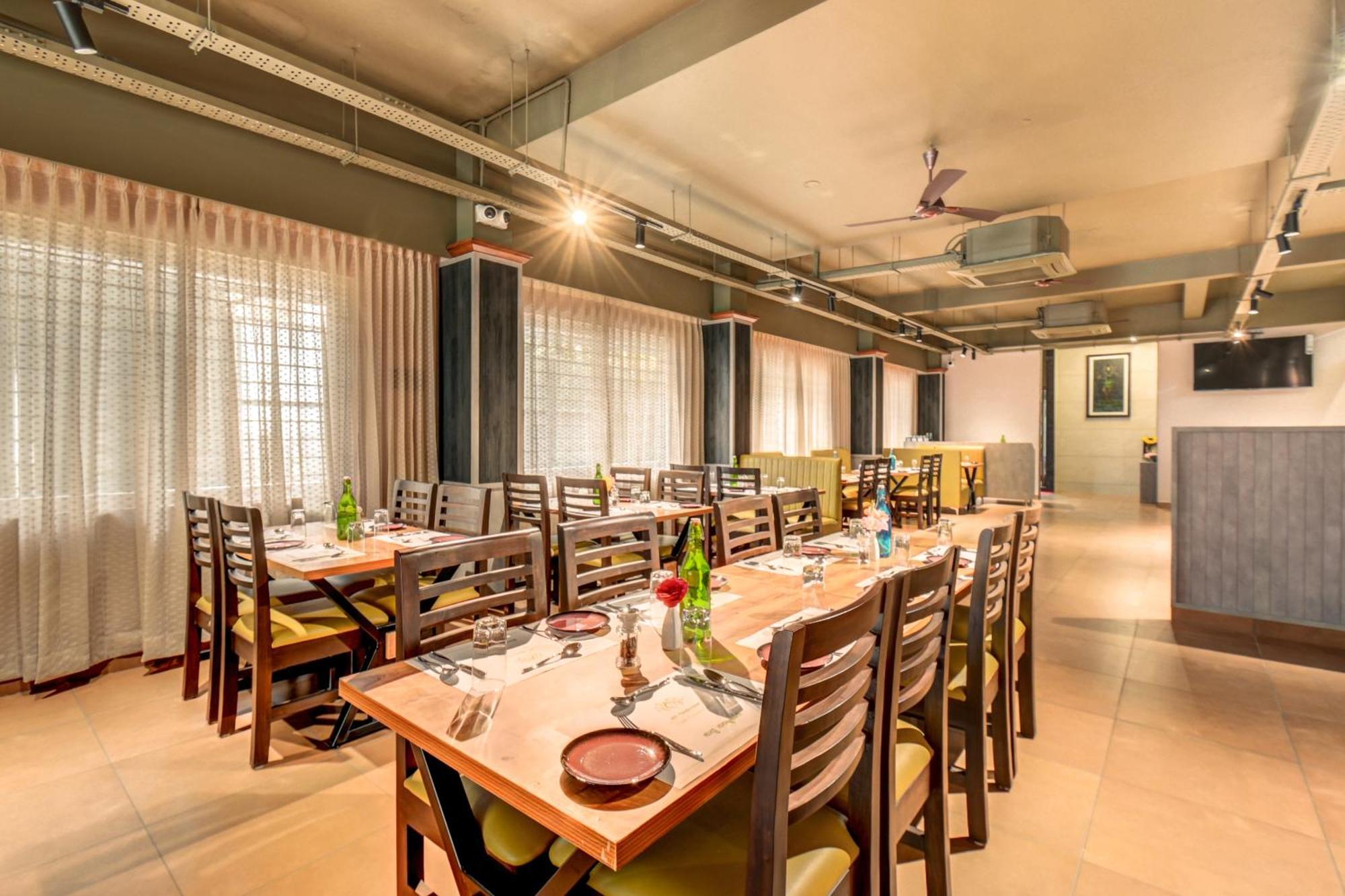 Hotel Hari Govindas - Explore The Heart Of 3*