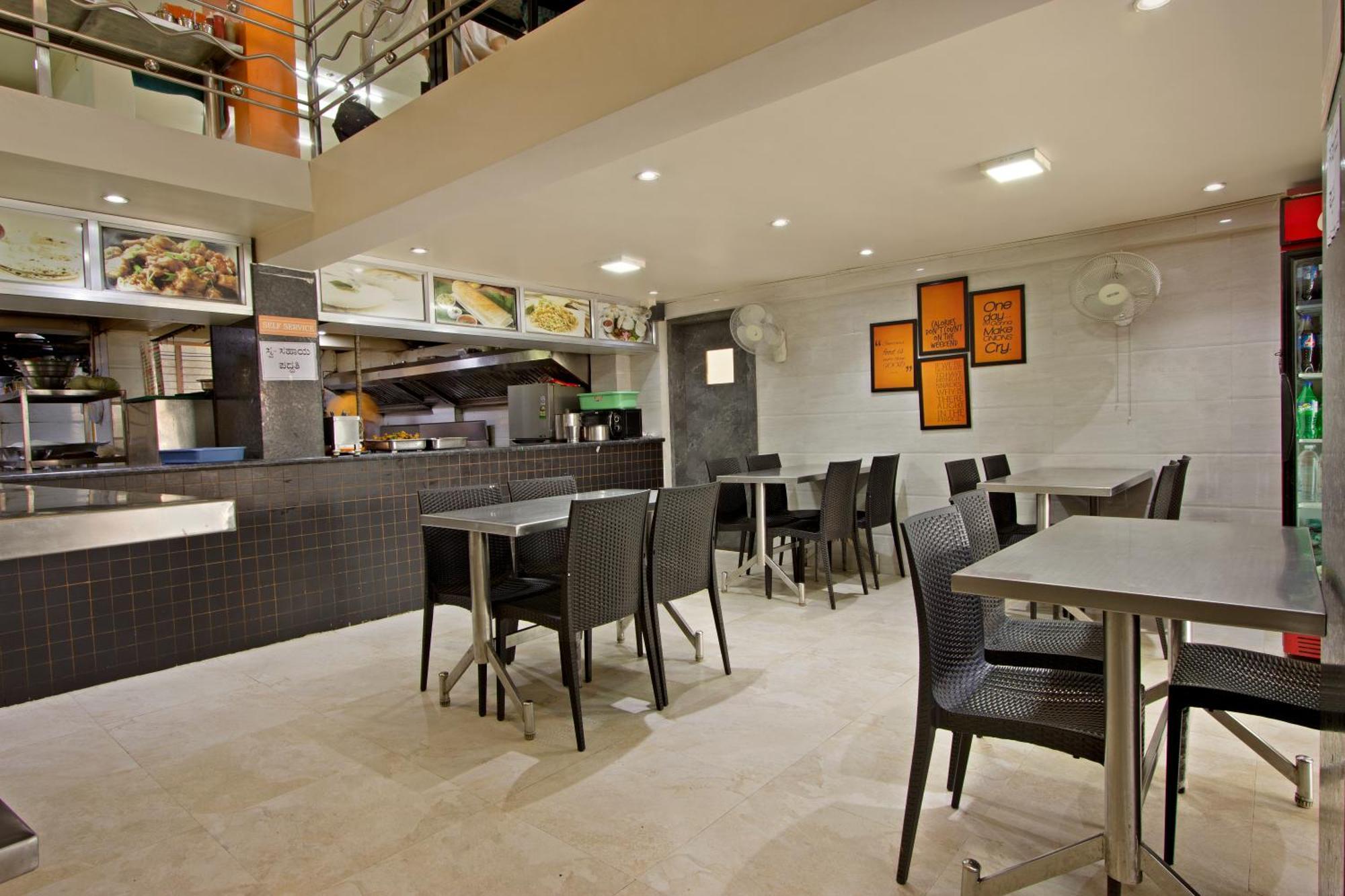 Mannars Residency *