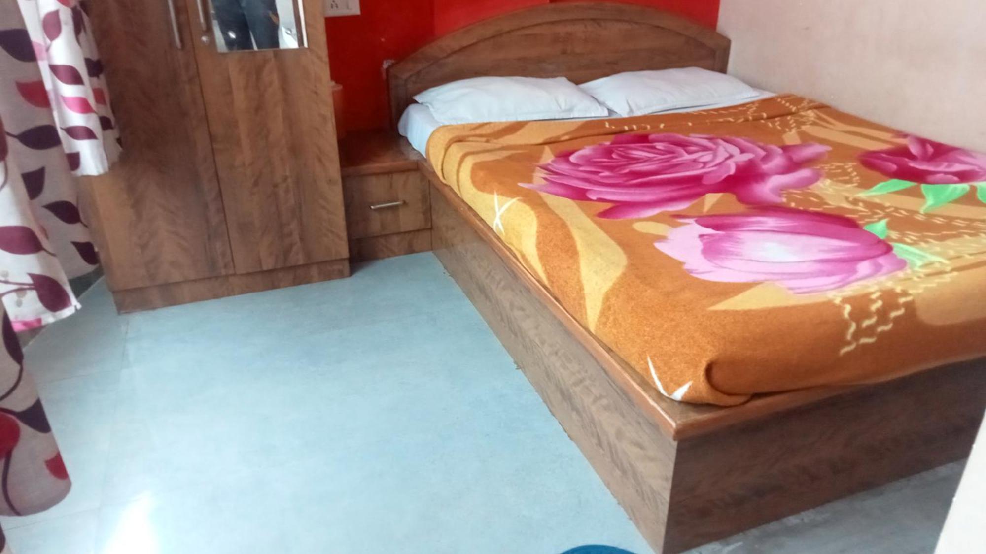 Lodge Sri Sapthagiri Comfort *