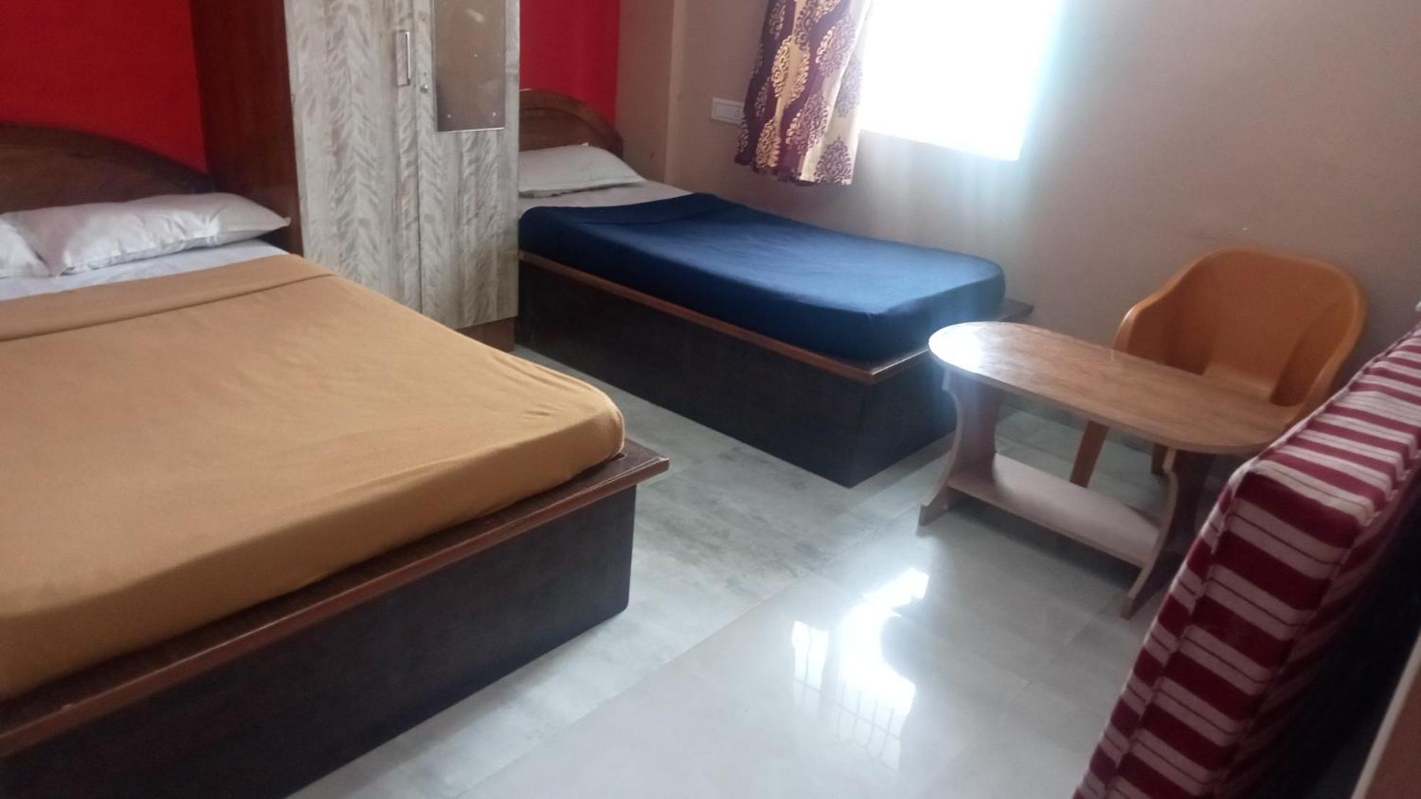 Sri Sapthagiri Comfort *