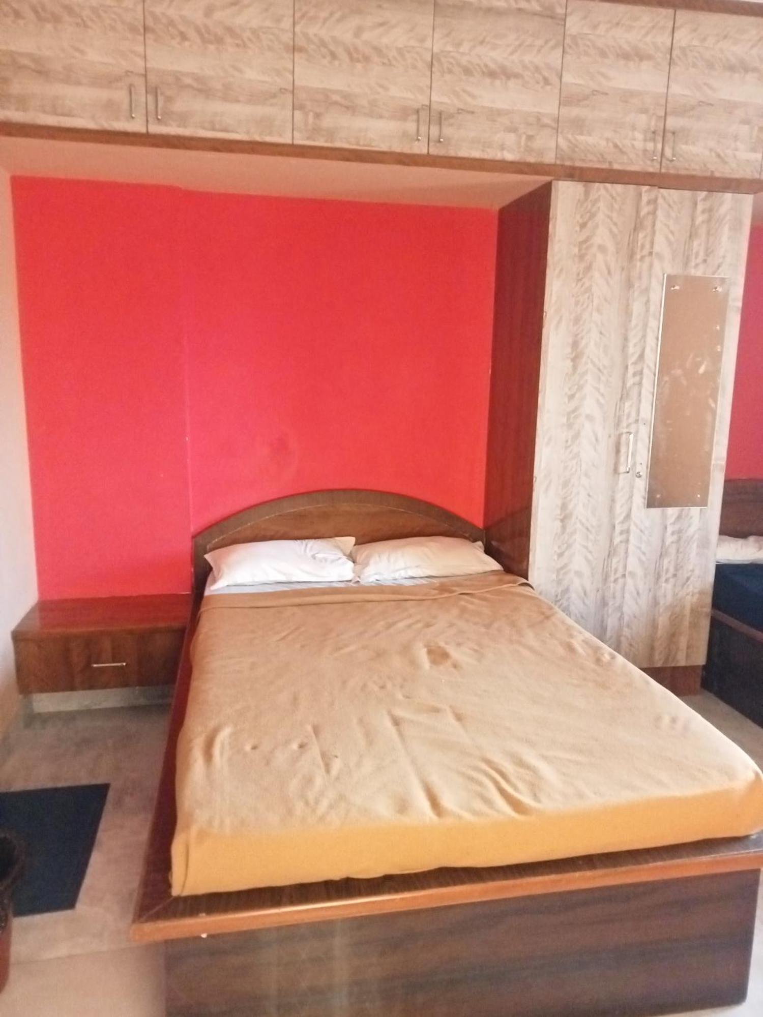 Sri Sapthagiri Comfort Lodge